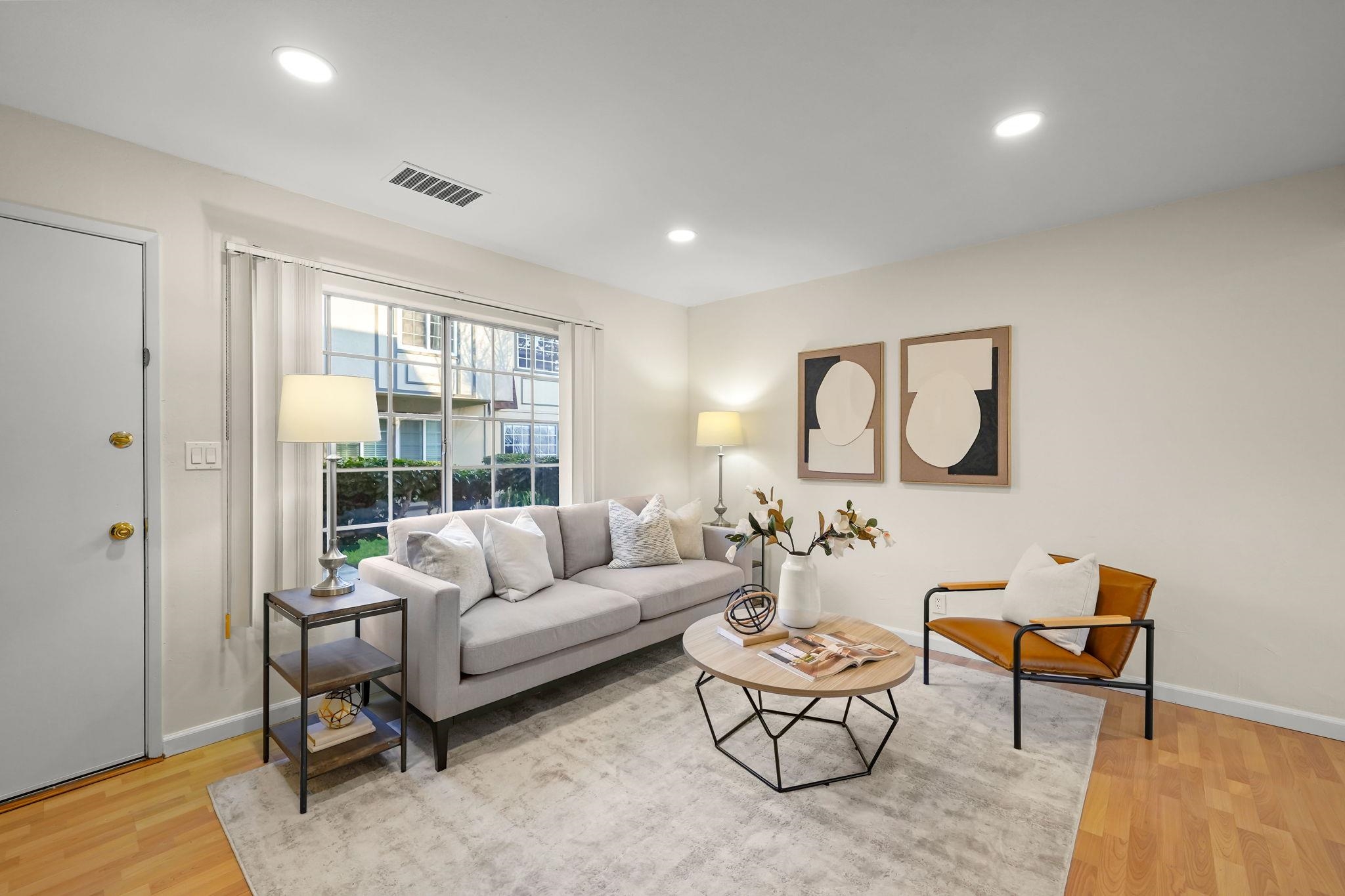 Detail Gallery Image 4 of 18 For 34132 Aberdeen Ter, Fremont,  CA 94555 - 2 Beds | 1/1 Baths