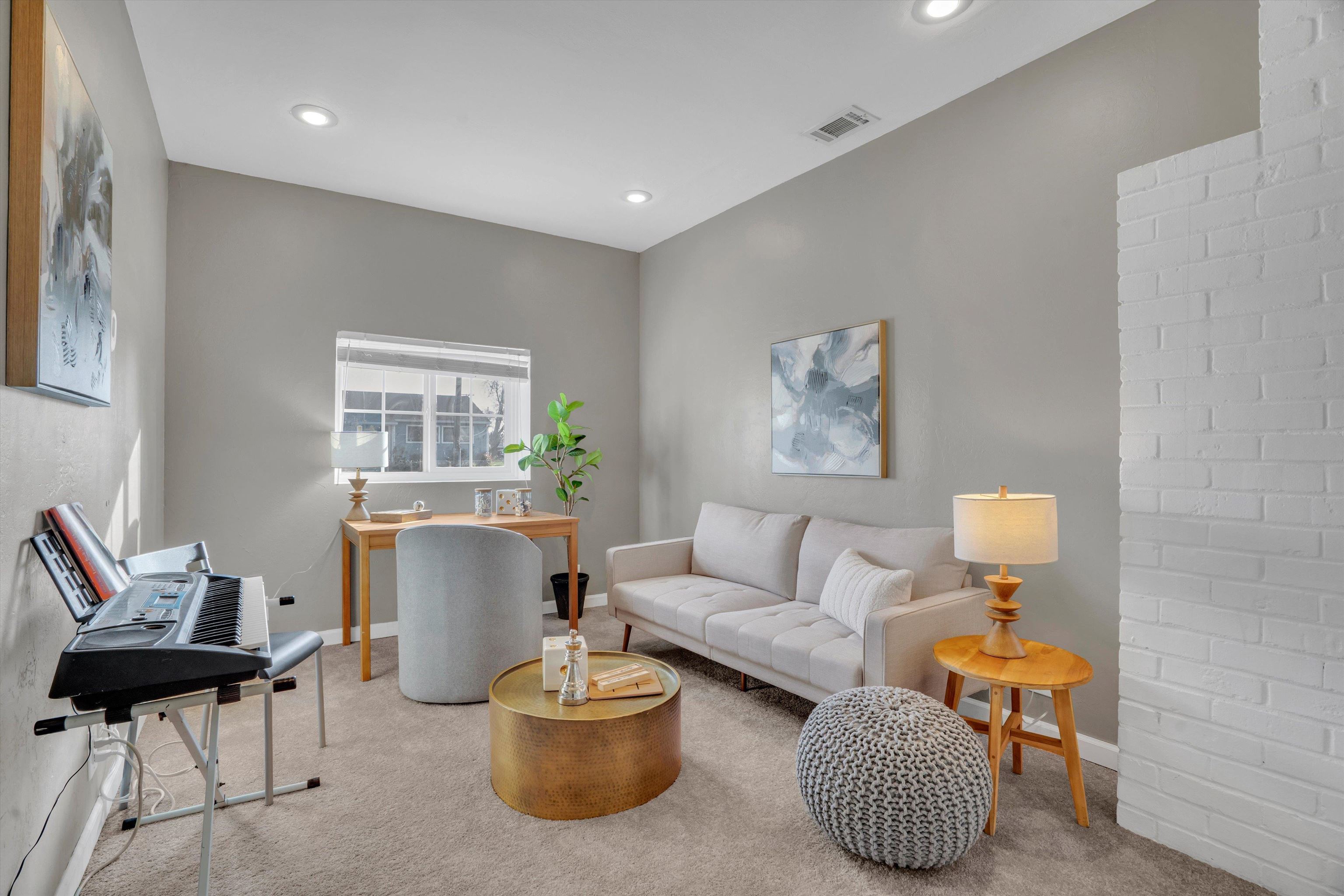 Detail Gallery Image 21 of 41 For 1024 Locust St, Livermore,  CA 94551 - 3 Beds | 1 Baths