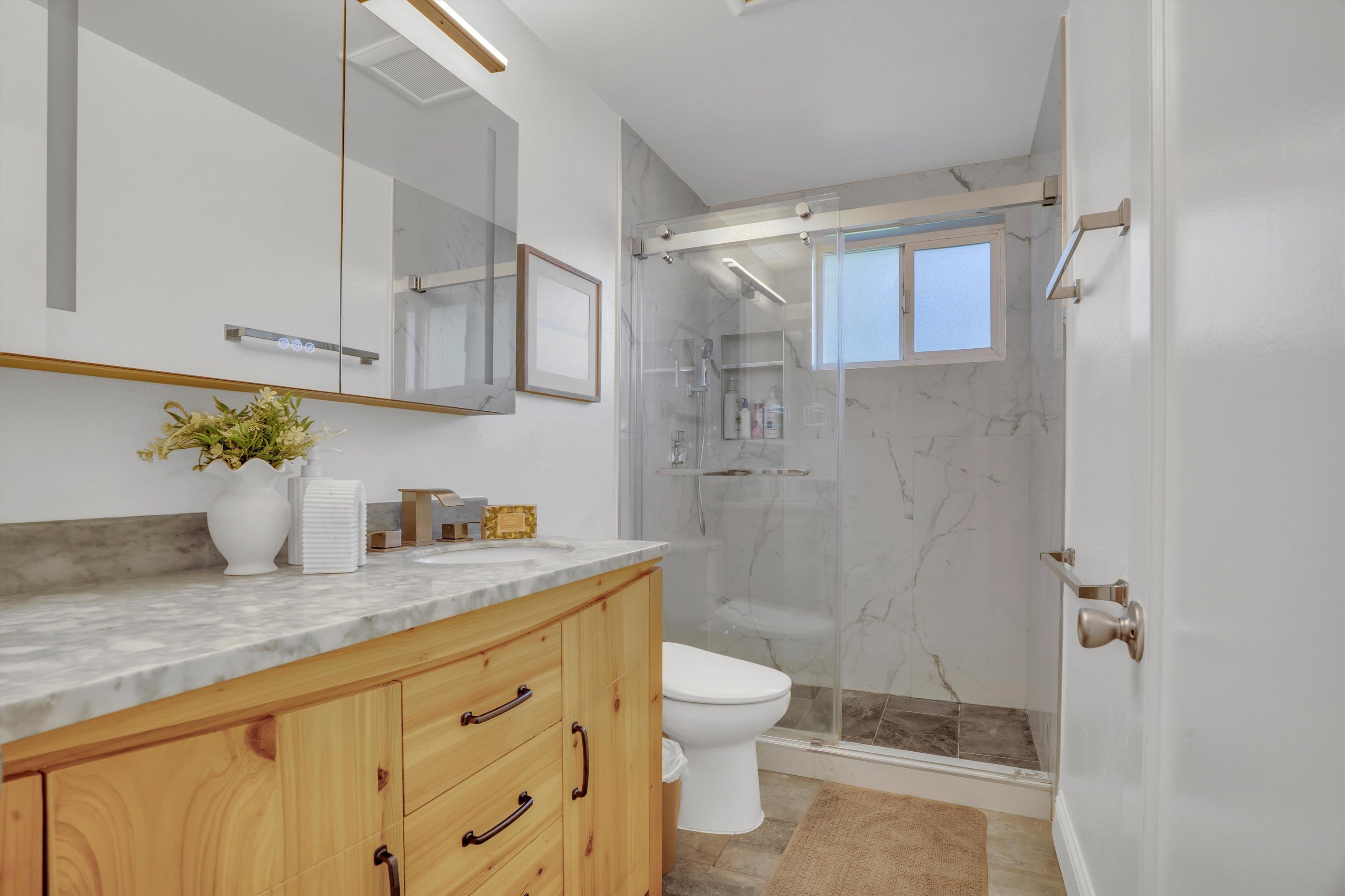 Detail Gallery Image 26 of 41 For 1024 Locust St, Livermore,  CA 94551 - 3 Beds | 1 Baths