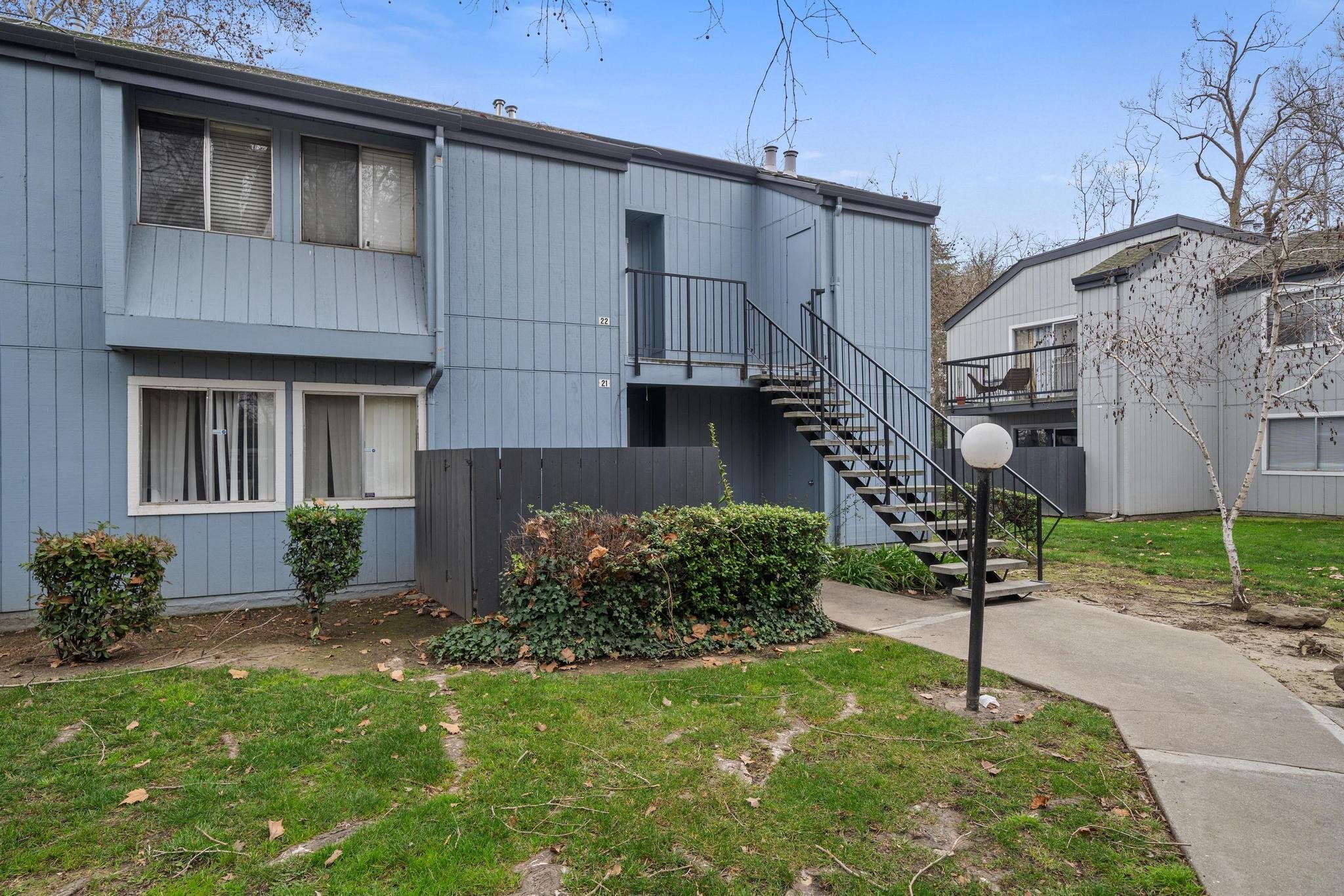 Detail Gallery Image 2 of 15 For 3591 Quail Lakes Dr #21,  Stockton,  CA 95207 - 3 Beds | 2 Baths