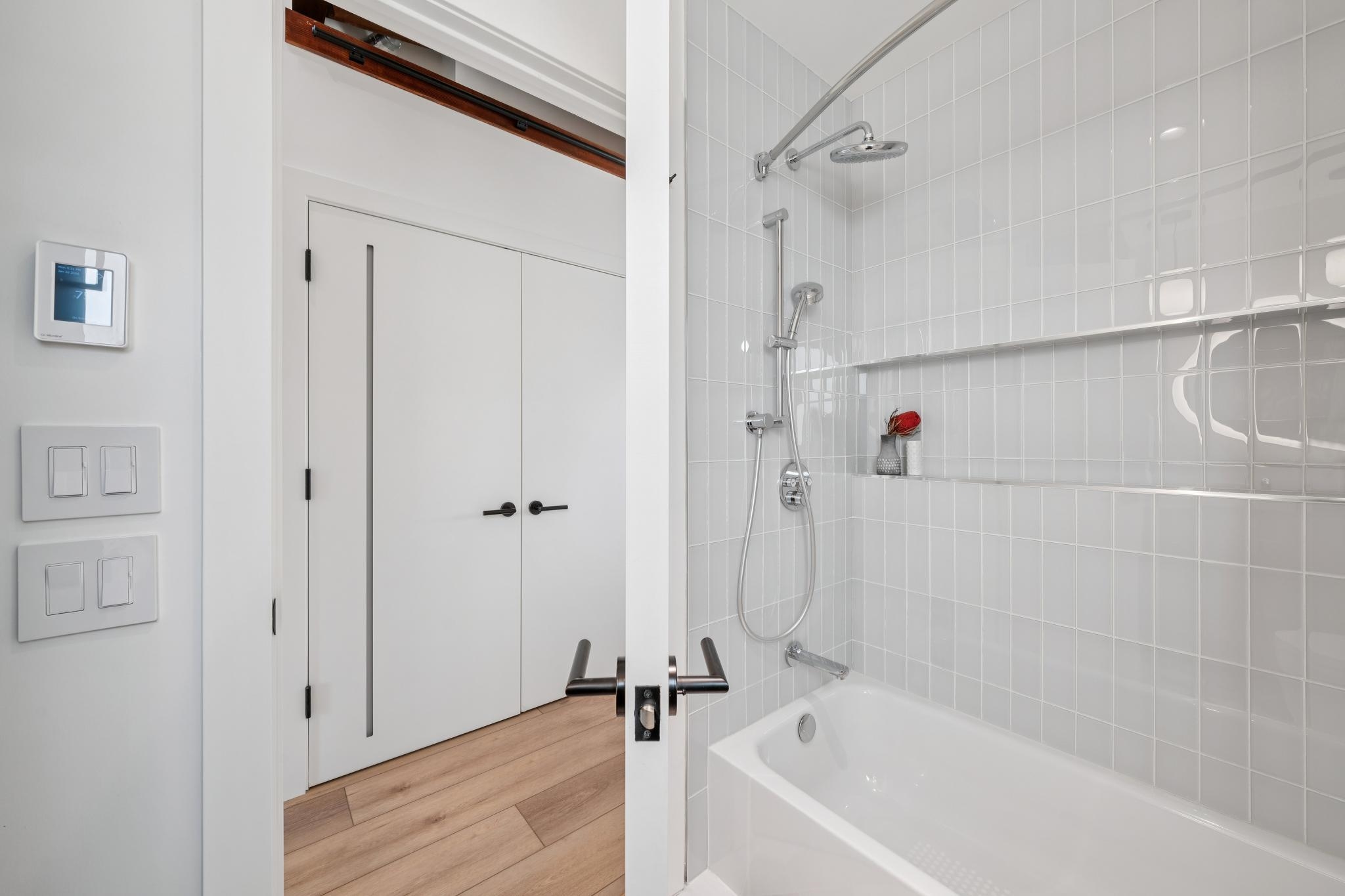 Detail Gallery Image 33 of 47 For 1609 Kains Ave, Berkeley,  CA 94702 - 3 Beds | 2/1 Baths