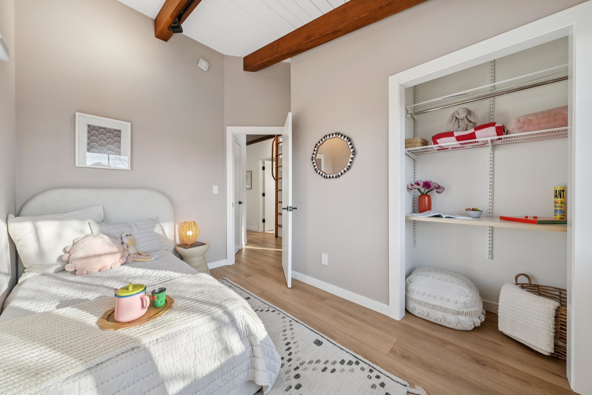 Detail Gallery Image 35 of 47 For 1609 Kains Ave, Berkeley,  CA 94702 - 3 Beds | 2/1 Baths