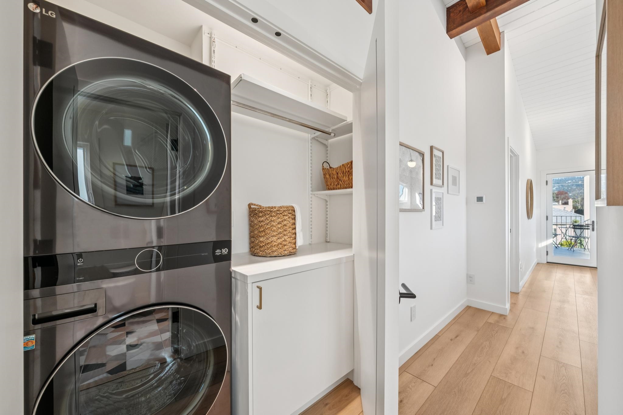 Detail Gallery Image 40 of 47 For 1609 Kains Ave, Berkeley,  CA 94702 - 3 Beds | 2/1 Baths