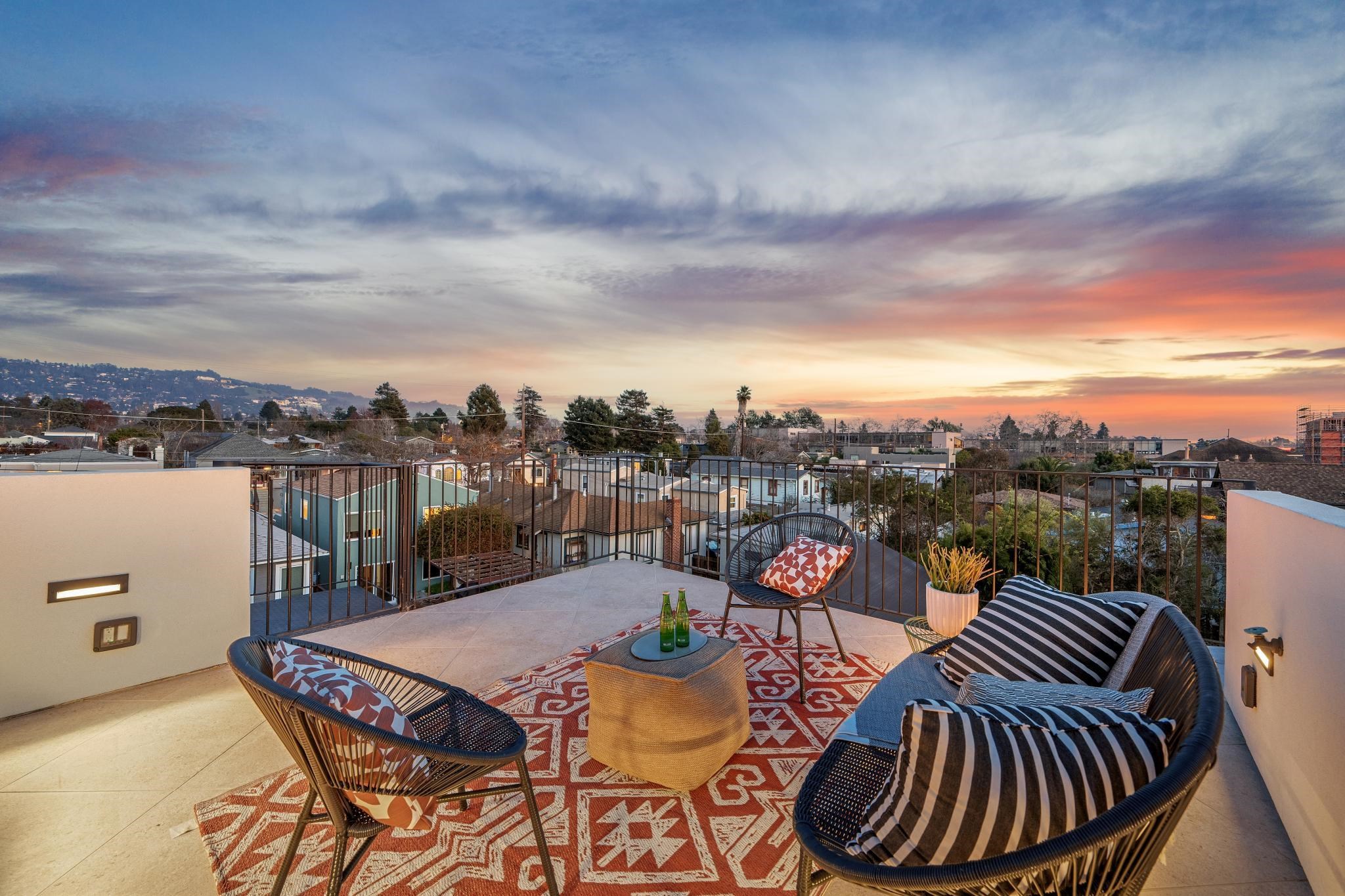 Detail Gallery Image 44 of 47 For 1609 Kains Ave, Berkeley,  CA 94702 - 3 Beds | 2/1 Baths