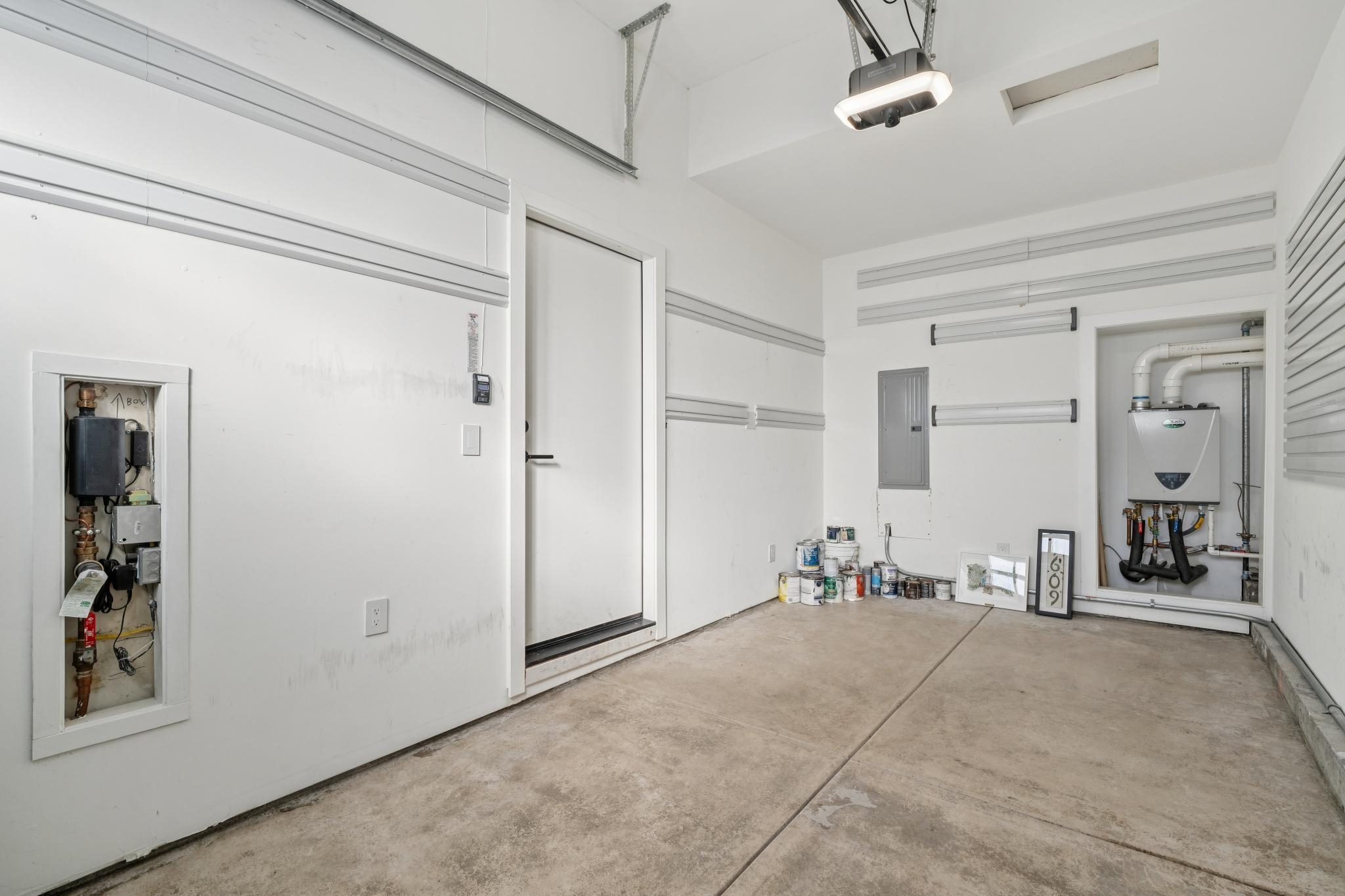 Detail Gallery Image 45 of 47 For 1609 Kains Ave, Berkeley,  CA 94702 - 3 Beds | 2/1 Baths