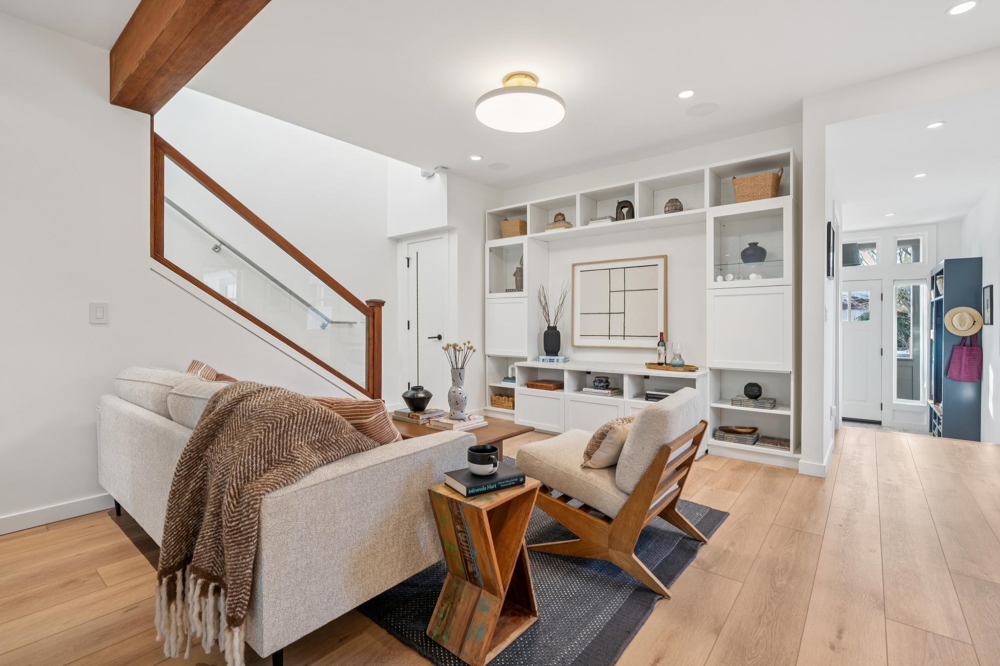 Detail Gallery Image 7 of 47 For 1609 Kains Ave, Berkeley,  CA 94702 - 3 Beds | 2/1 Baths