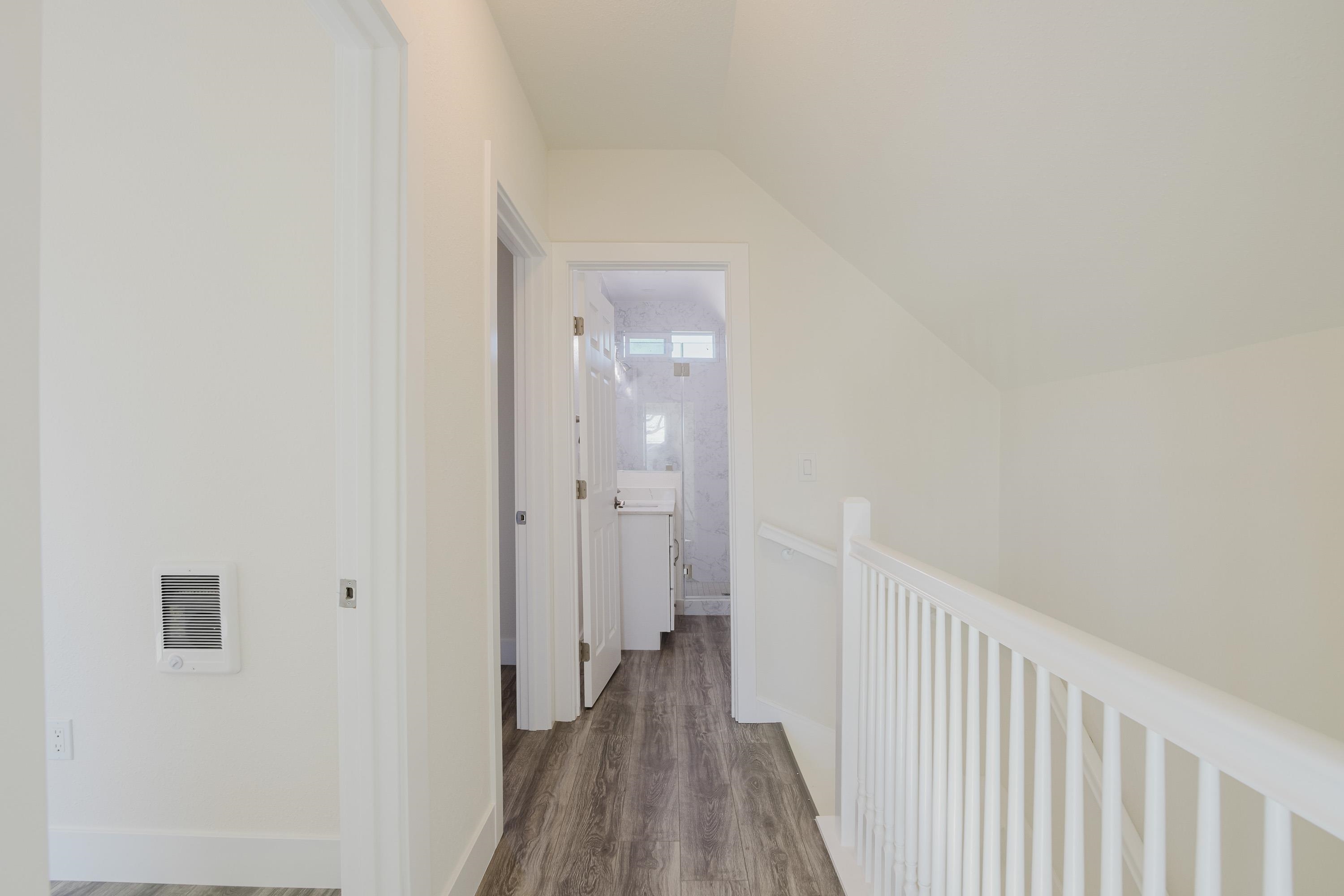 Detail Gallery Image 15 of 35 For 1778 8th St., Oakland,  CA 94607 - – Beds | – Baths