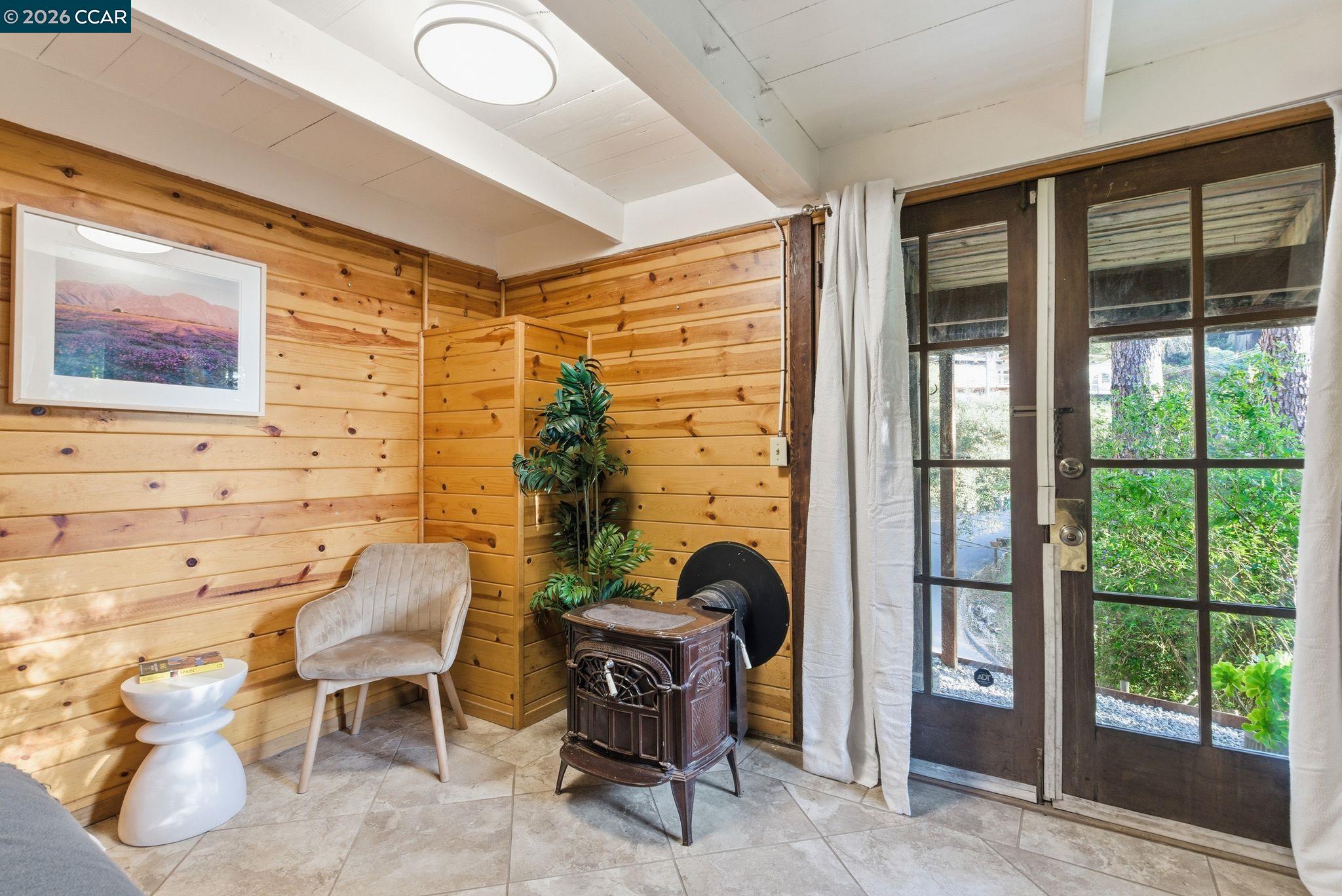 Detail Gallery Image 35 of 48 For 3382 Dwight Way, Berkeley,  CA 94704 - 1 Beds | 1/1 Baths