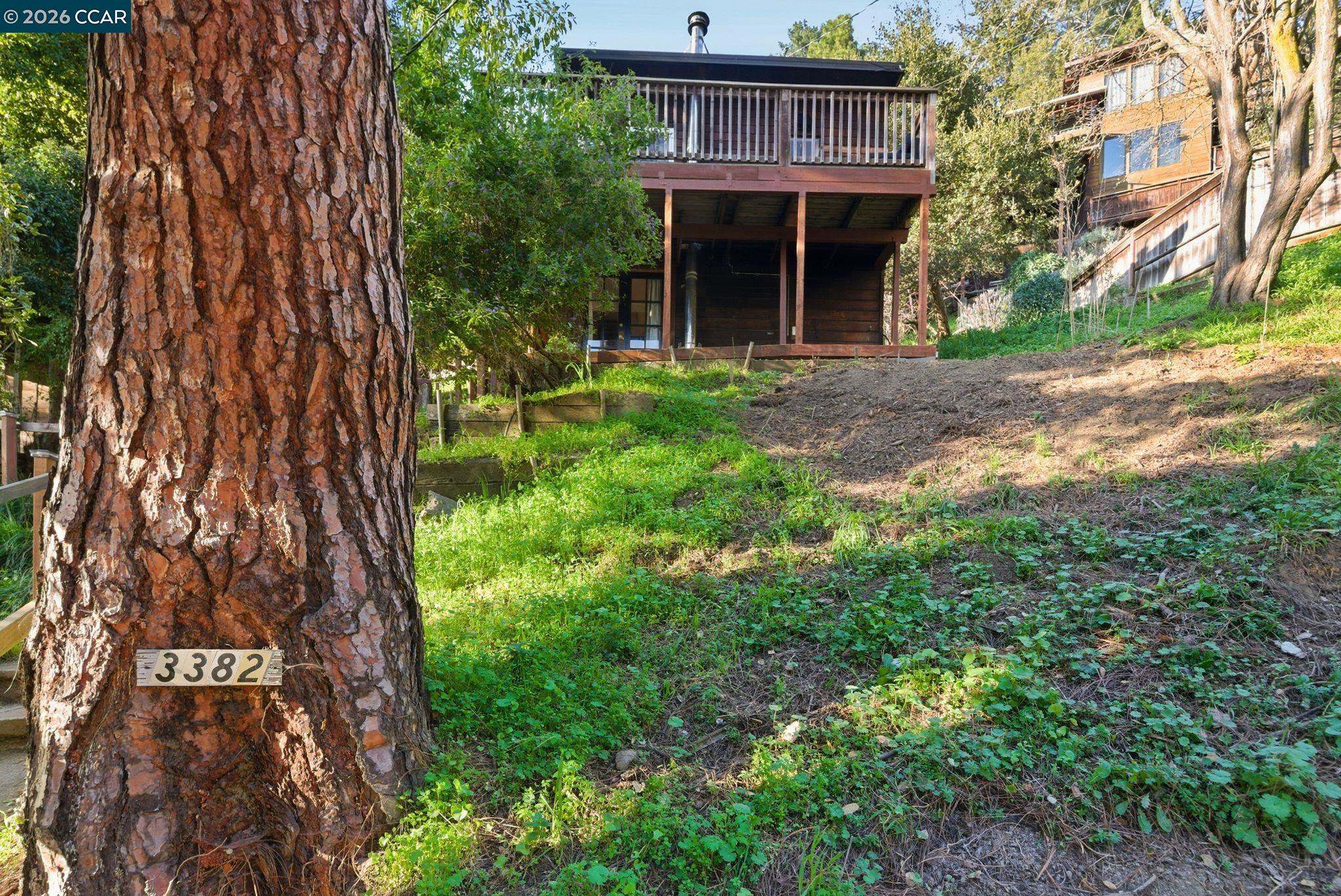 Detail Gallery Image 41 of 48 For 3382 Dwight Way, Berkeley,  CA 94704 - 1 Beds | 1/1 Baths