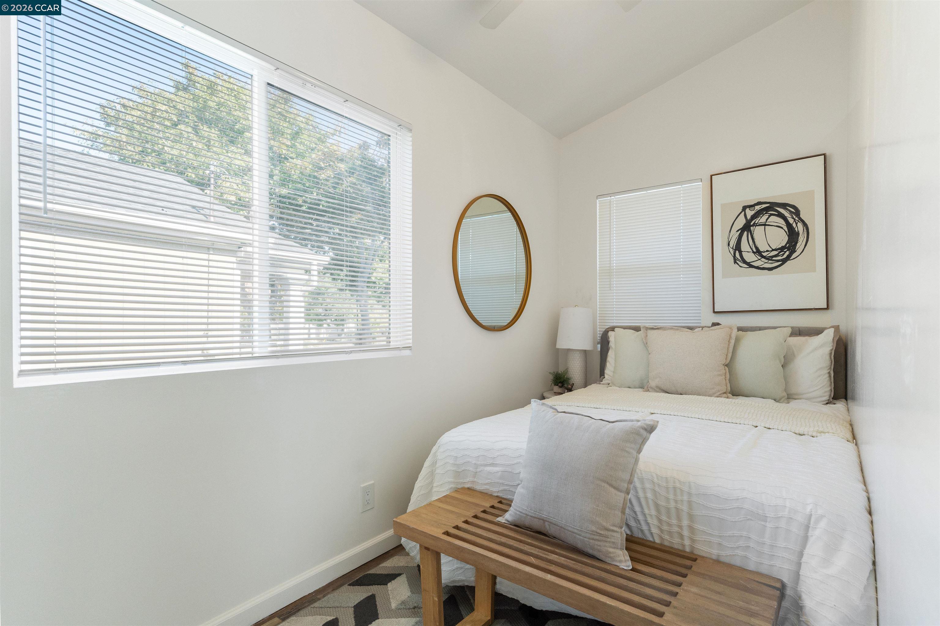 Detail Gallery Image 13 of 30 For 1319 Kelsey Street, Richmond,  CA 94801 - 2 Beds | 1 Baths