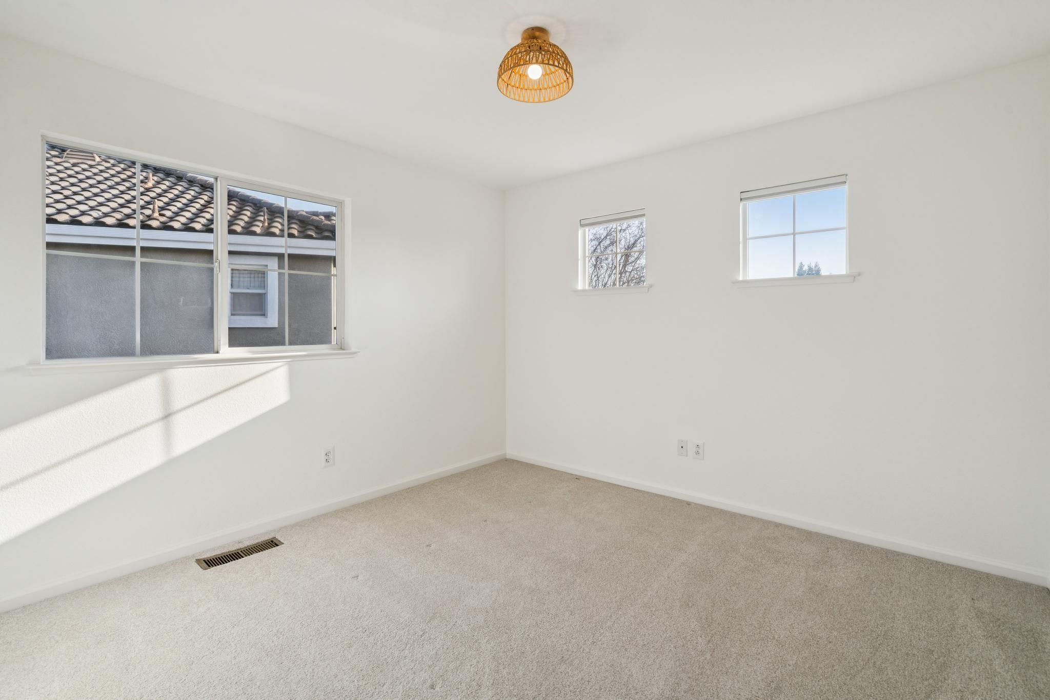 Detail Gallery Image 34 of 52 For 334 Squirrel Ridge Way, Danville,  CA 94506 - 5 Beds | 3 Baths