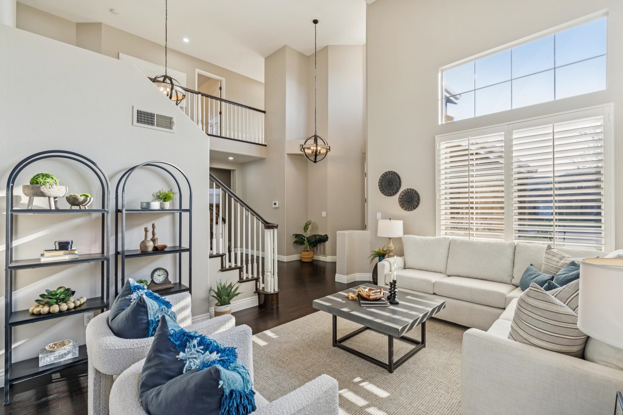 Detail Gallery Image 10 of 52 For 334 Squirrel Ridge Way, Danville,  CA 94506 - 5 Beds | 3 Baths