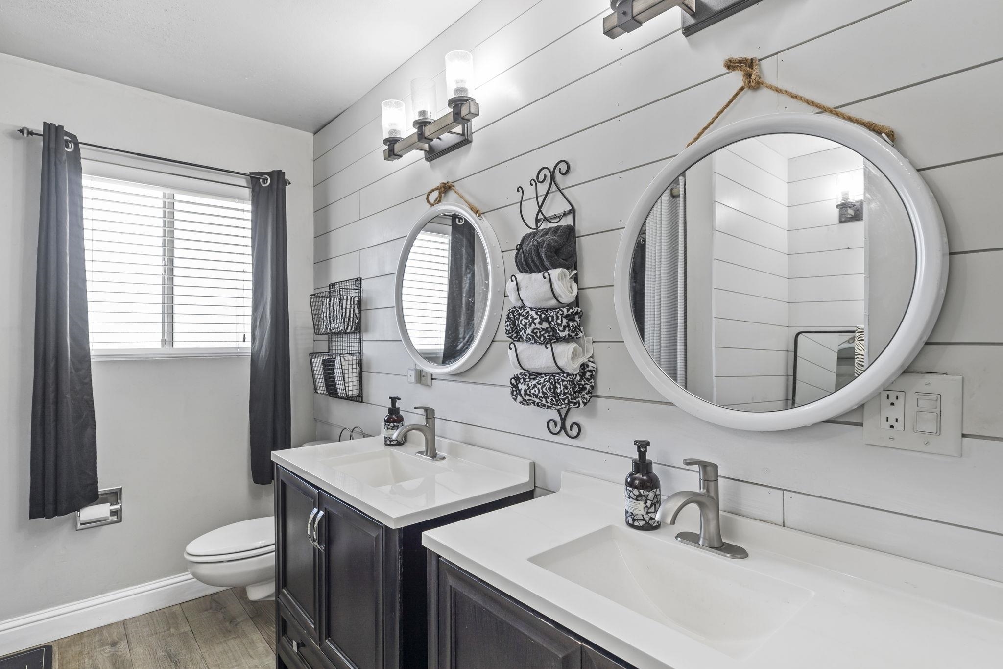 Detail Gallery Image 16 of 38 For 25820 S Macarthur Dr, Tracy,  CA 95376 - 3 Beds | 2/1 Baths