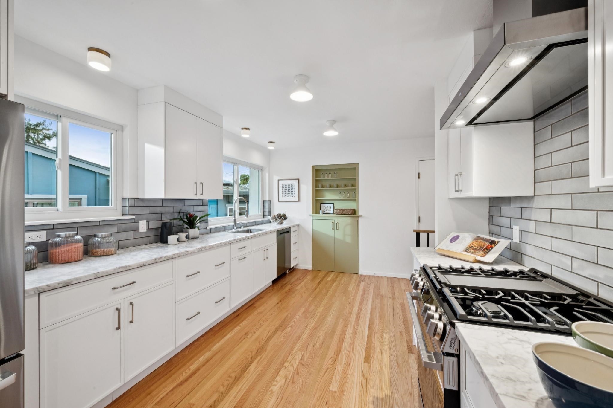 Detail Gallery Image 18 of 60 For 5422 Zara Ave, El Cerrito,  CA 94530 - 4 Beds | 3 Baths