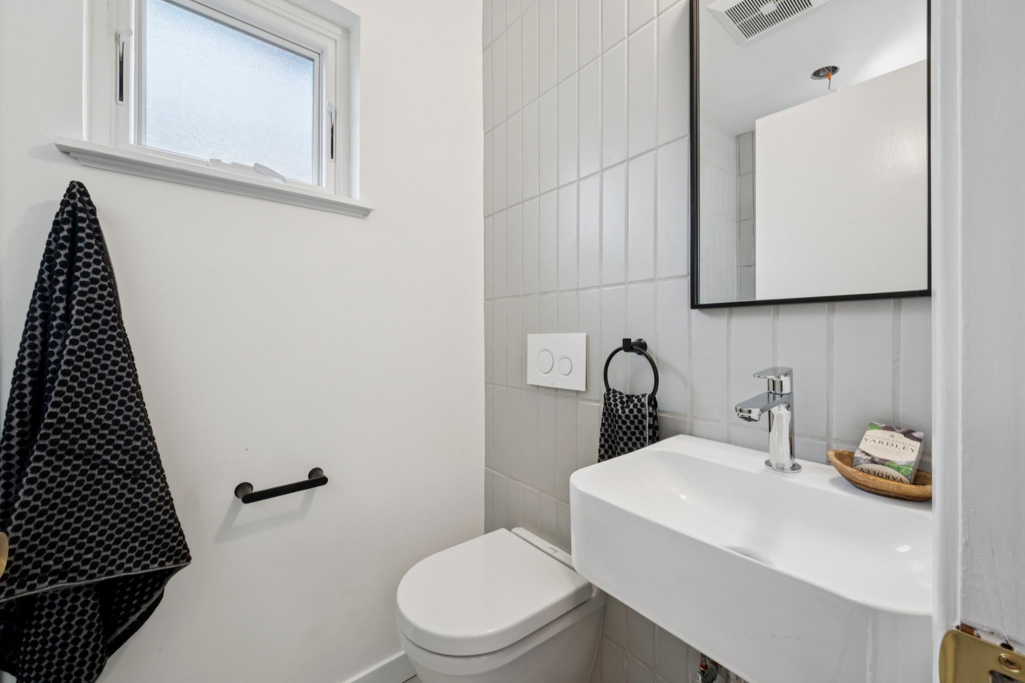 Detail Gallery Image 24 of 60 For 5422 Zara Ave, El Cerrito,  CA 94530 - 4 Beds | 3 Baths