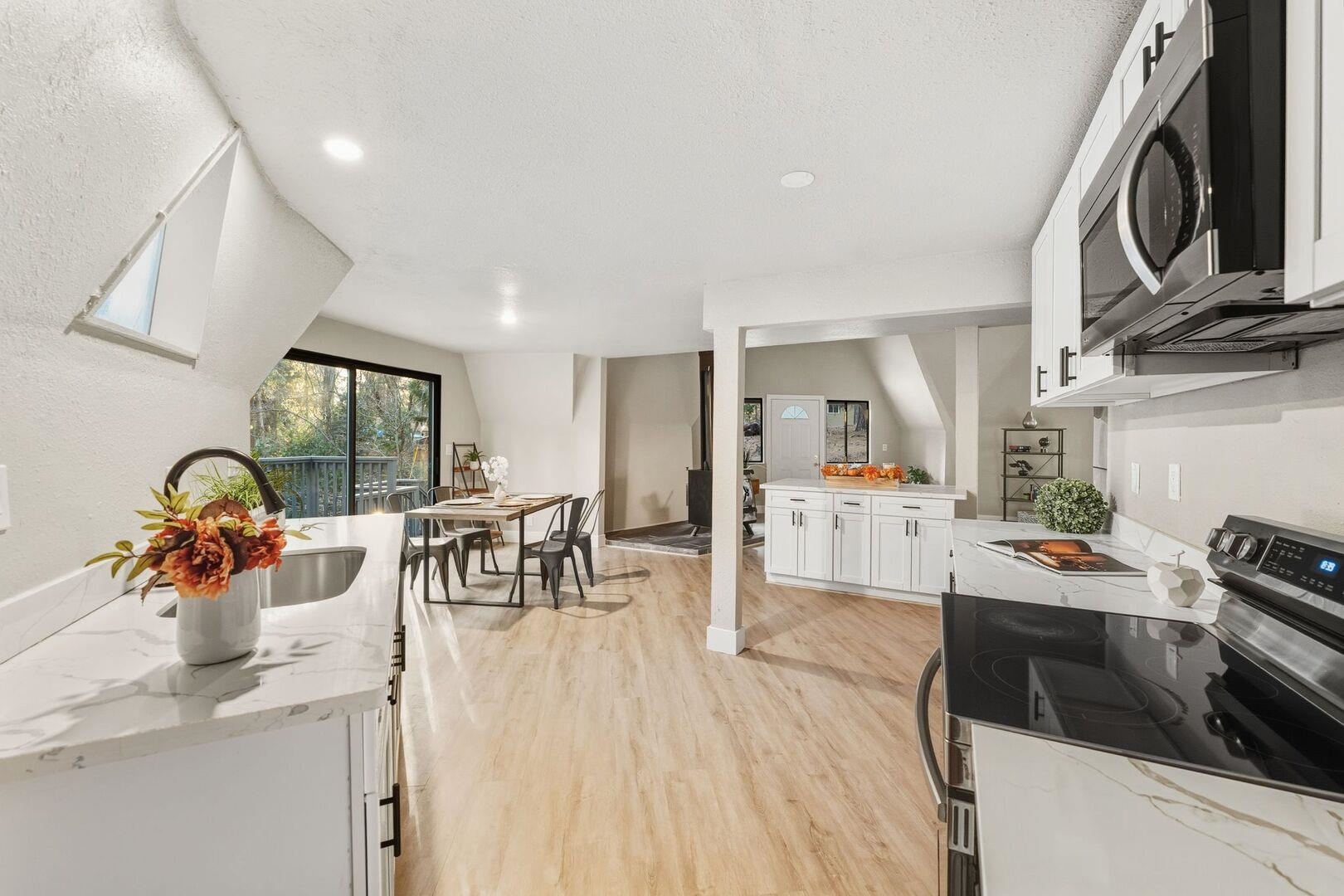 Detail Gallery Image 37 of 60 For 5841 Fallen Oak Trl, Pollock Pines,  CA 95726 - 2 Beds | 2 Baths