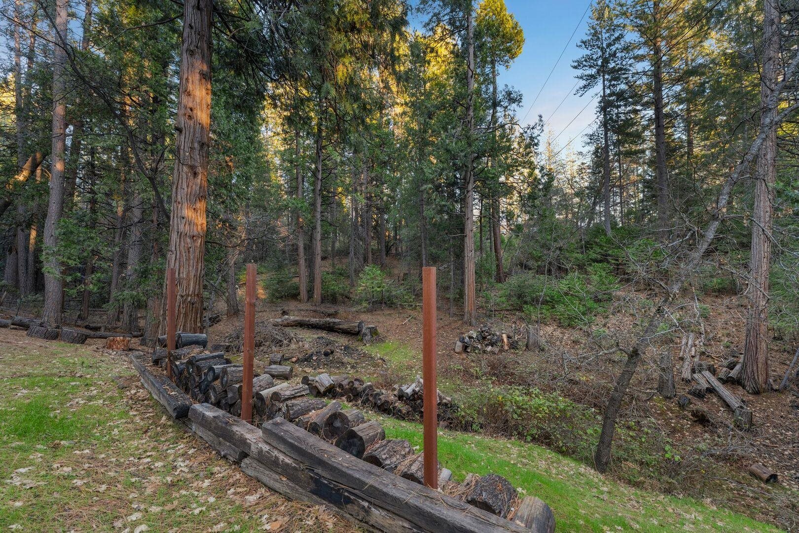 Detail Gallery Image 53 of 60 For 5841 Fallen Oak Trl, Pollock Pines,  CA 95726 - 2 Beds | 2 Baths