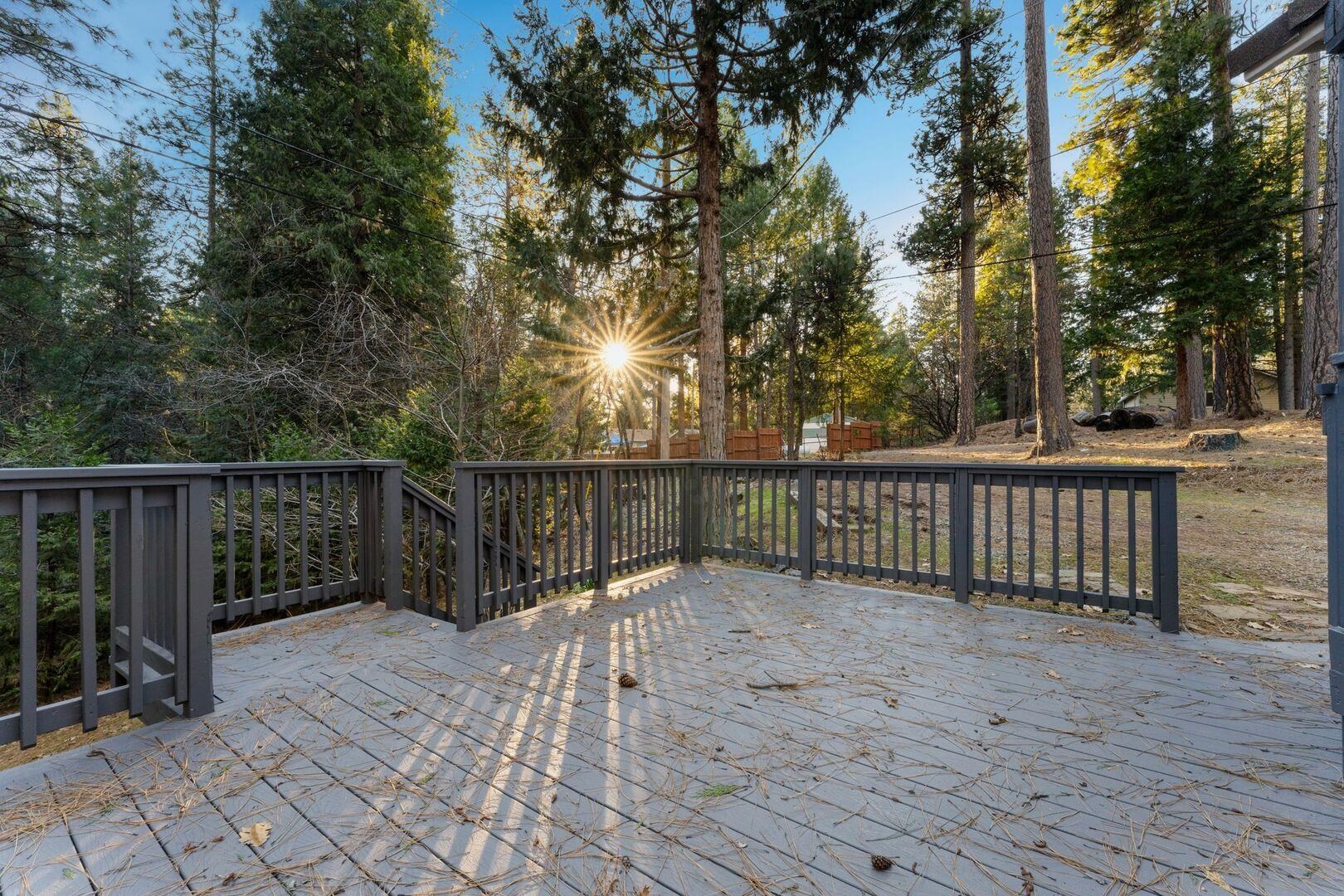 Detail Gallery Image 8 of 60 For 5841 Fallen Oak Trl, Pollock Pines,  CA 95726 - 2 Beds | 2 Baths
