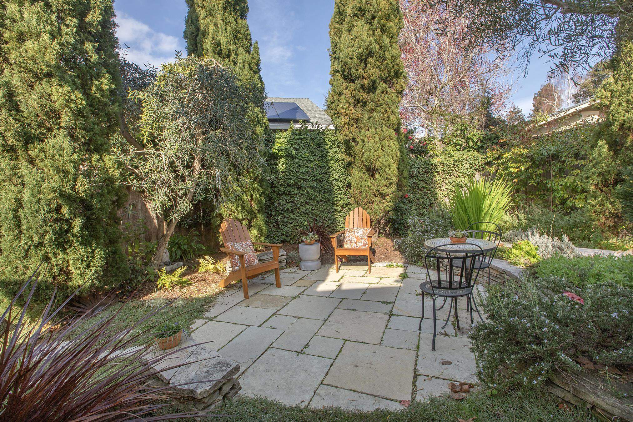 Detail Gallery Image 38 of 54 For 1809 Hopkins St, Berkeley,  CA 94707 - 2 Beds | 2 Baths