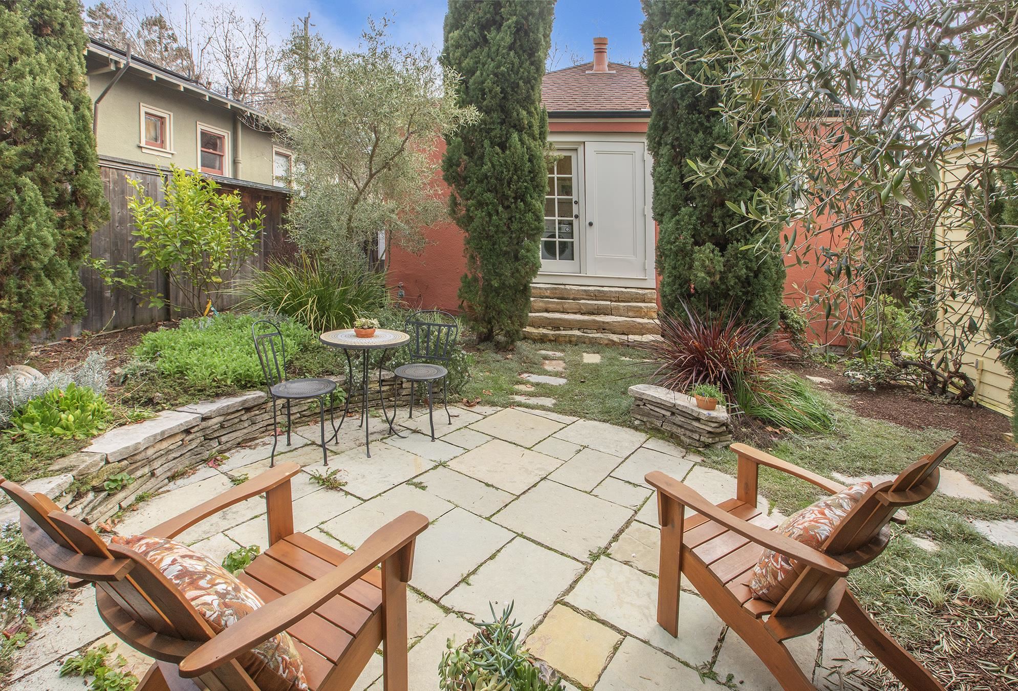 Detail Gallery Image 39 of 54 For 1809 Hopkins St, Berkeley,  CA 94707 - 2 Beds | 2 Baths