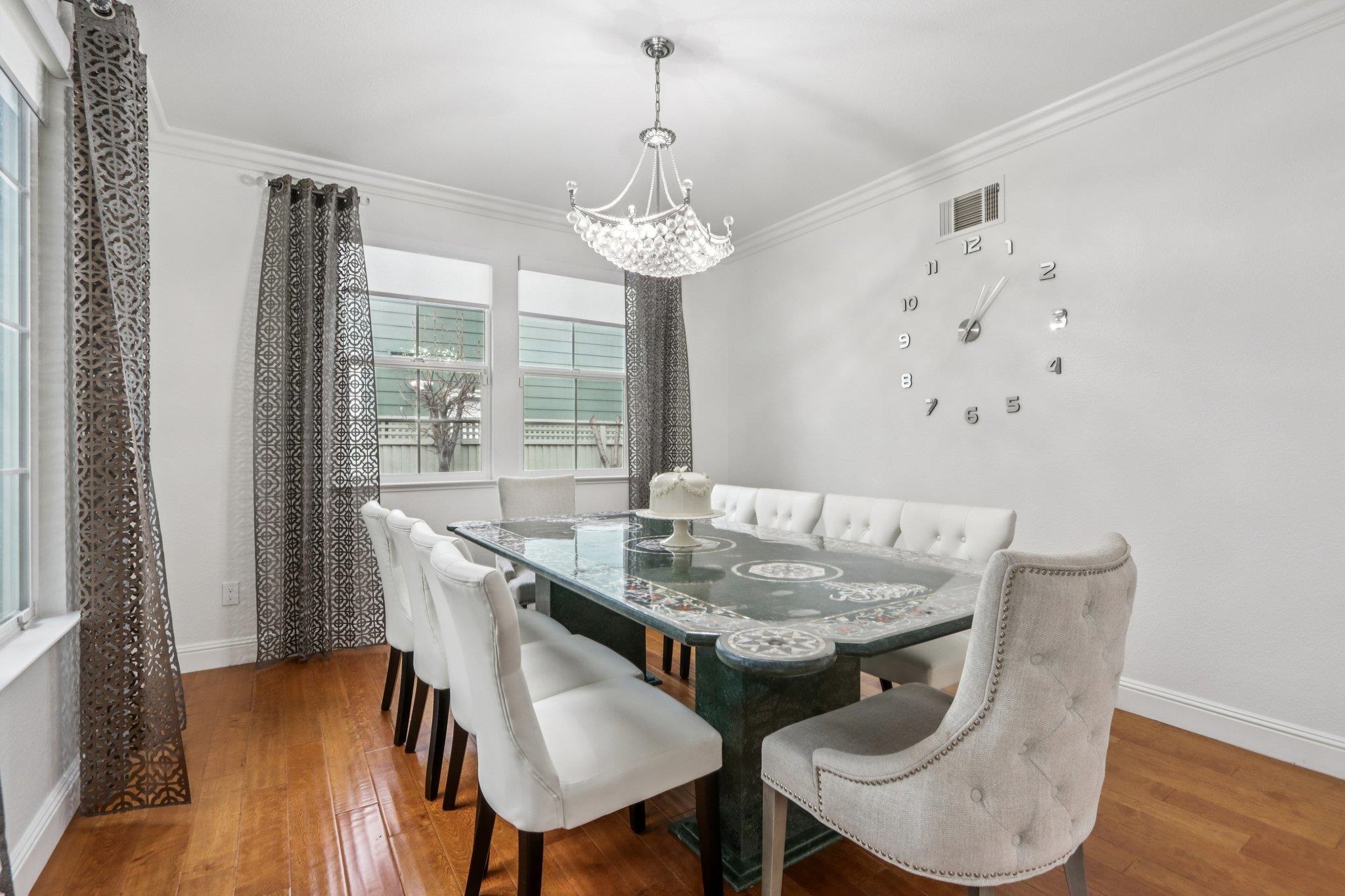 Detail Gallery Image 17 of 60 For 1322 Cottage Grove Court, Tracy,  CA 95377 - 4 Beds | 4 Baths