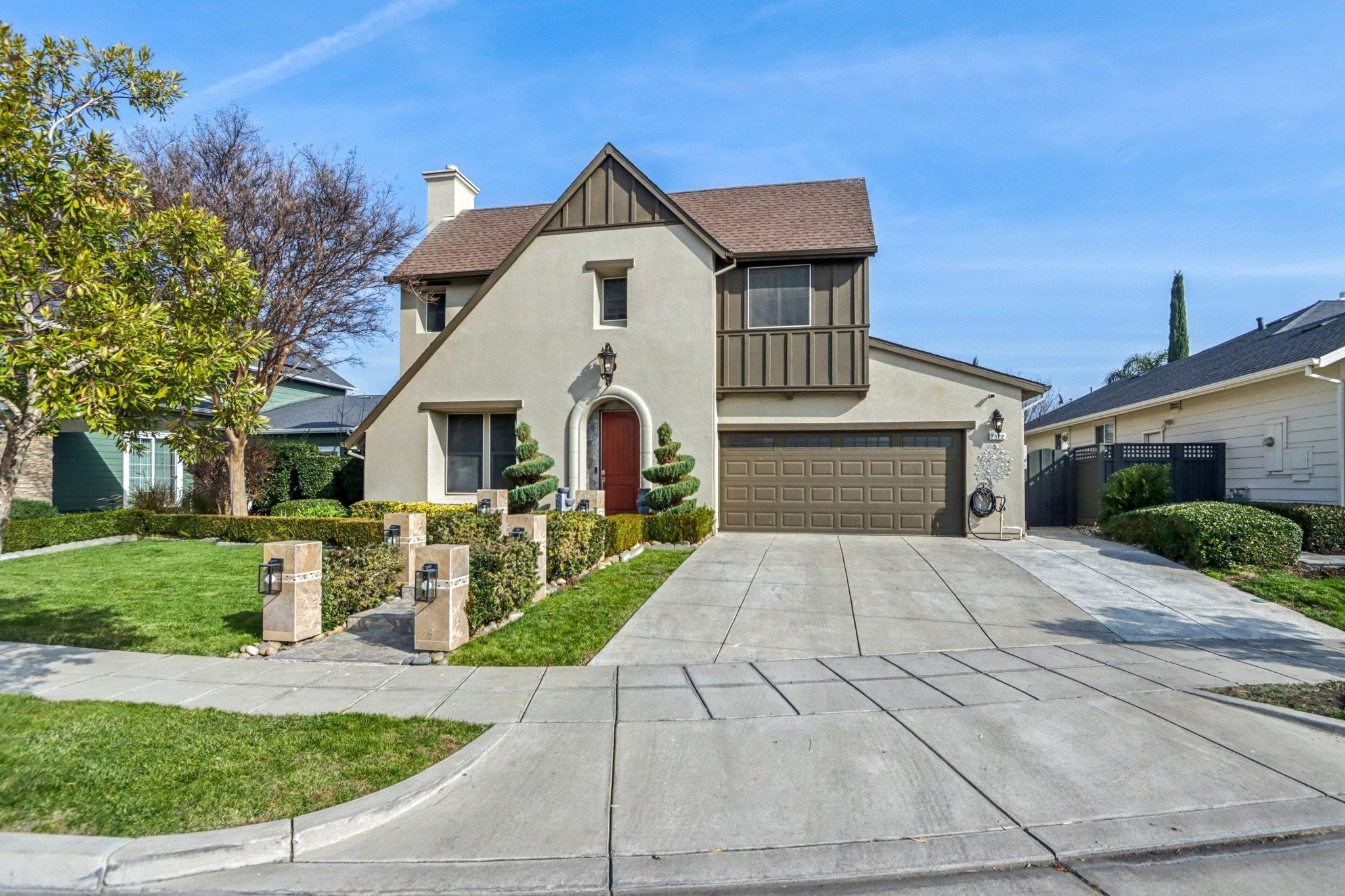 Detail Gallery Image 5 of 60 For 1322 Cottage Grove Court, Tracy,  CA 95377 - 4 Beds | 4 Baths