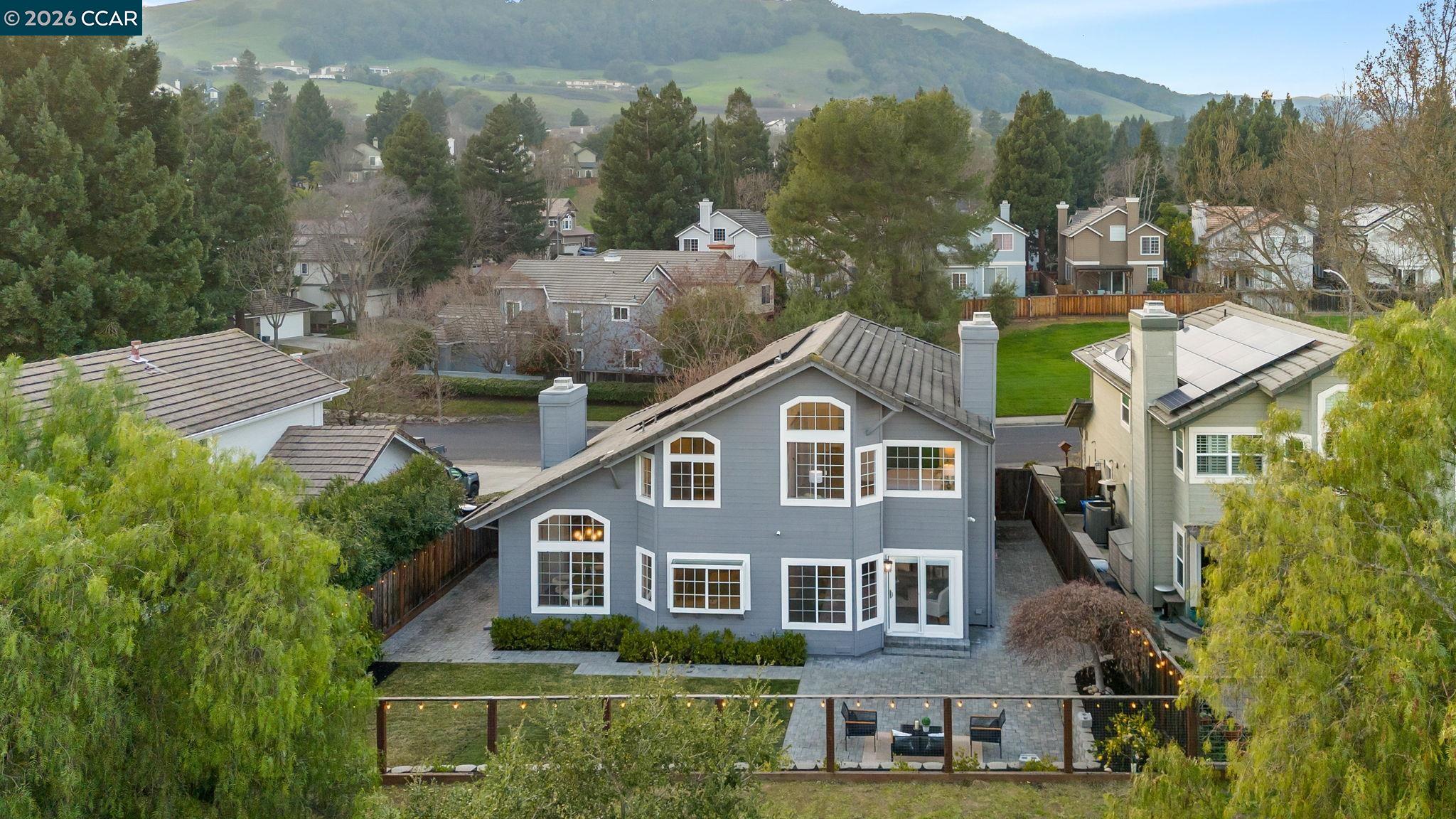 Detail Gallery Image 42 of 51 For 1304 Fountain Springs Cir, Danville,  CA 94526 - 4 Beds | 3 Baths