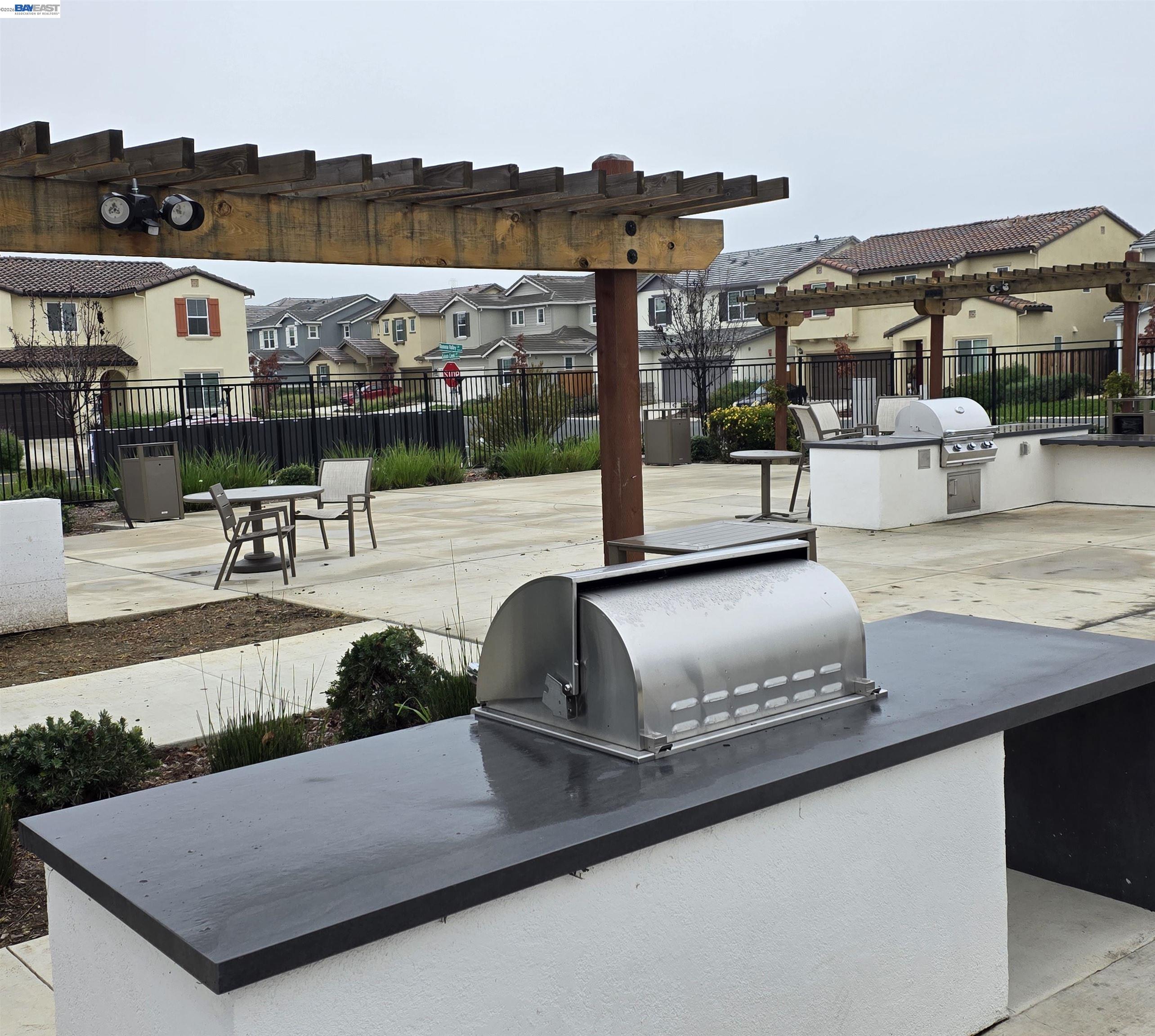 Detail Gallery Image 38 of 39 For 5390 Shenandoah Valley Ln, Antioch,  CA 94531 - 4 Beds | 3 Baths