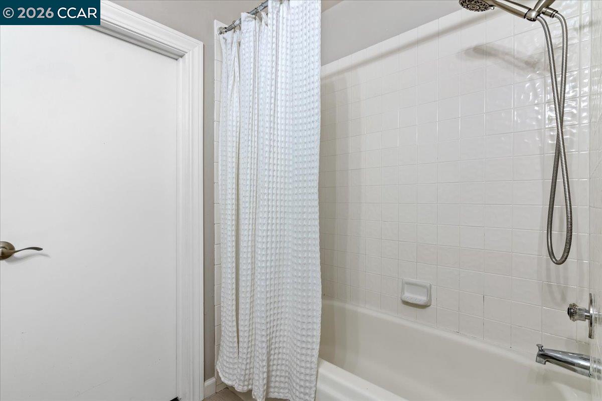 Detail Gallery Image 30 of 41 For 587 El Capitan Dr, Danville,  CA 94526 - 4 Beds | 3 Baths