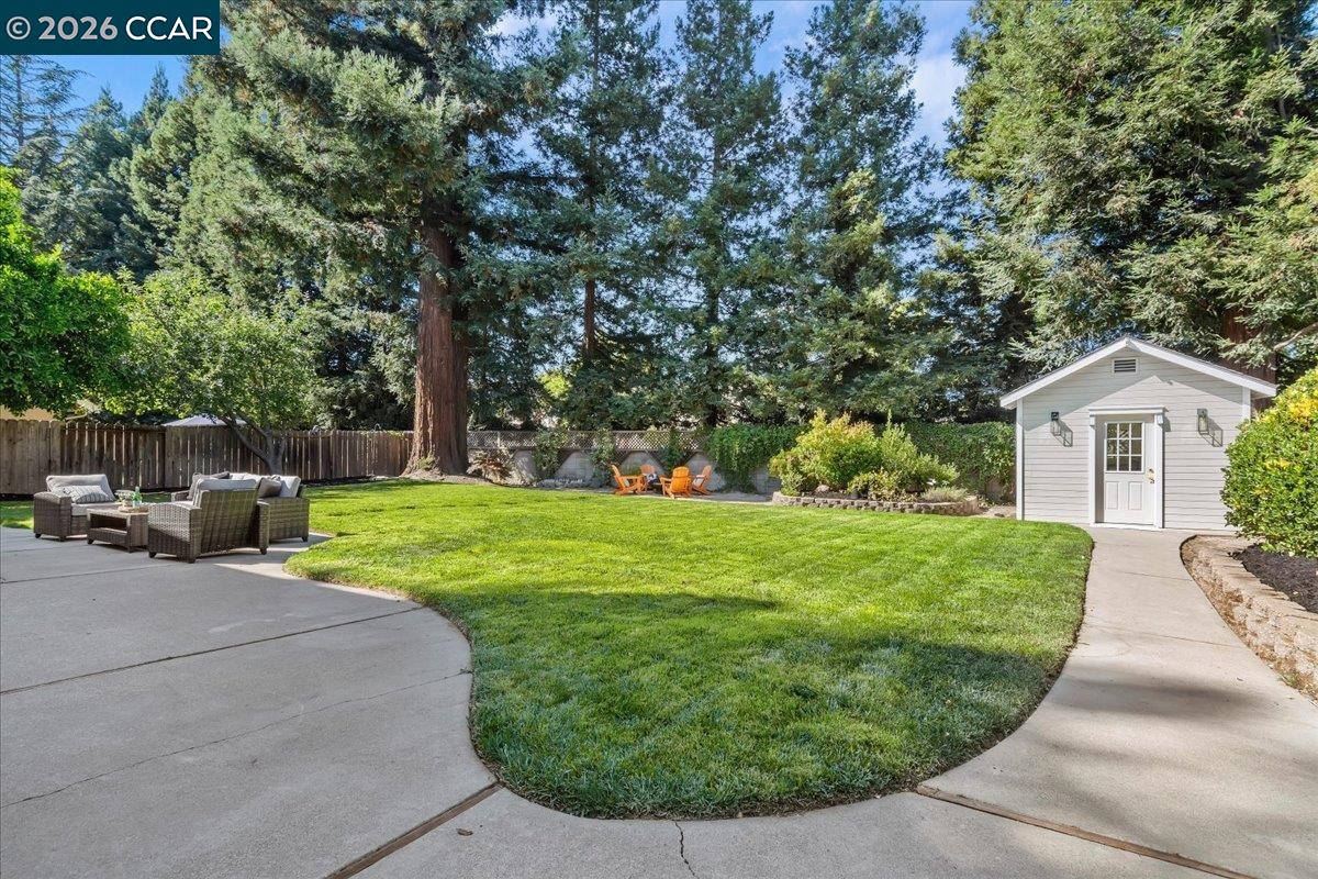 Detail Gallery Image 34 of 41 For 587 El Capitan Dr, Danville,  CA 94526 - 4 Beds | 3 Baths