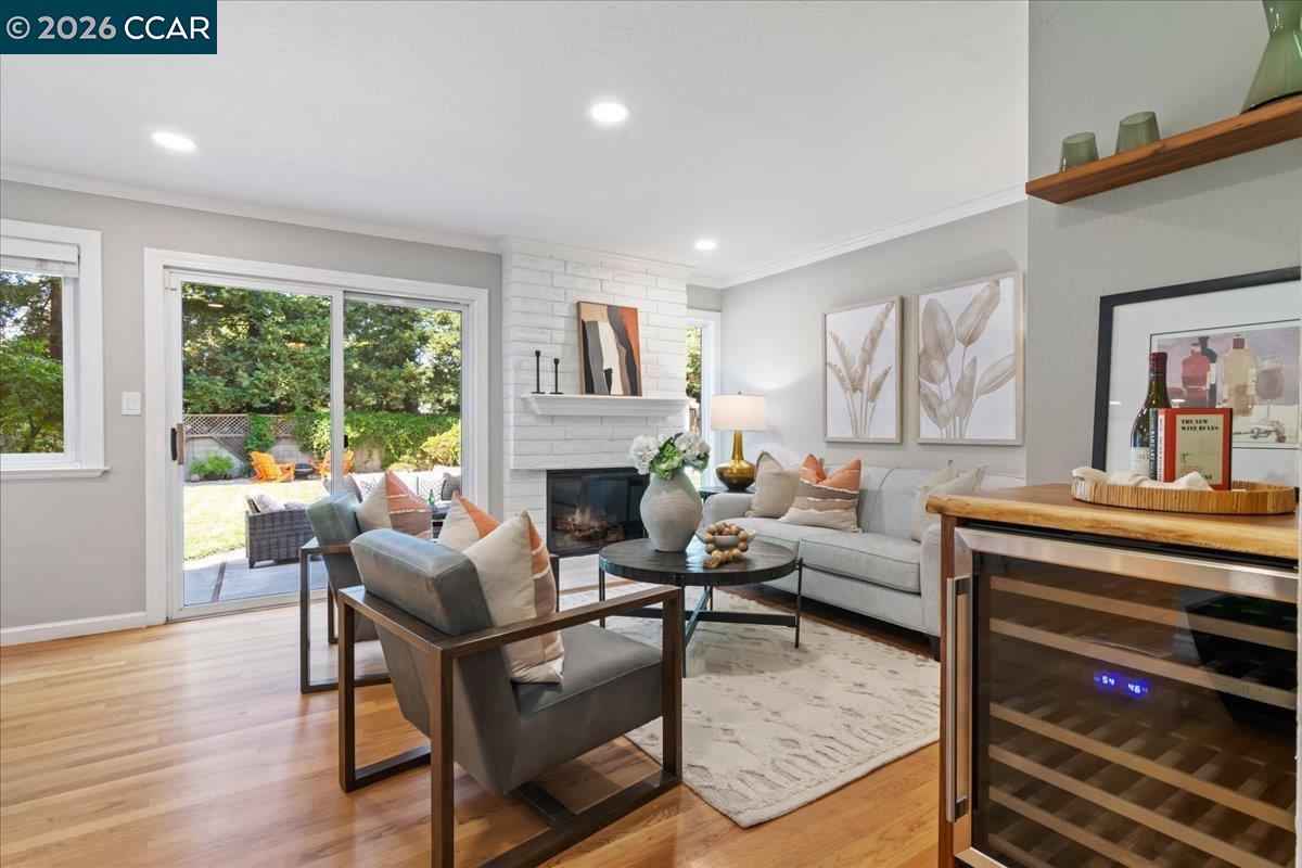 Detail Gallery Image 8 of 41 For 587 El Capitan Dr, Danville,  CA 94526 - 4 Beds | 3 Baths