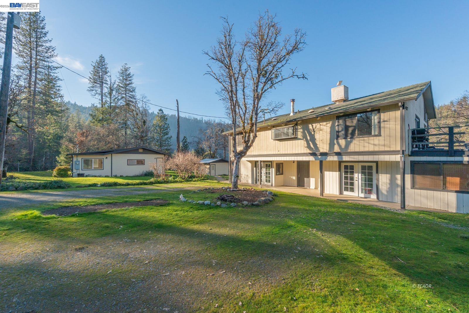 Detail Gallery Image 2 of 60 For 1476 Poker Bar Rd, Douglas City,  CA 96024 - 4 Beds | 3 Baths