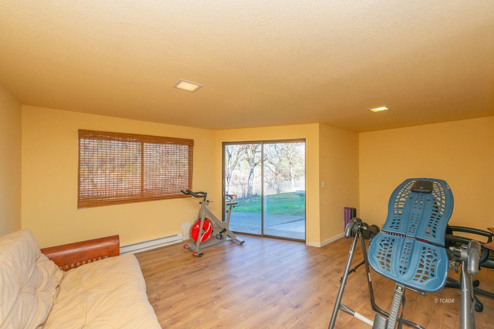 Detail Gallery Image 22 of 49 For 1476 Poker Bar Rd, Douglas City,  CA 96024 - 4 Beds | 3 Baths