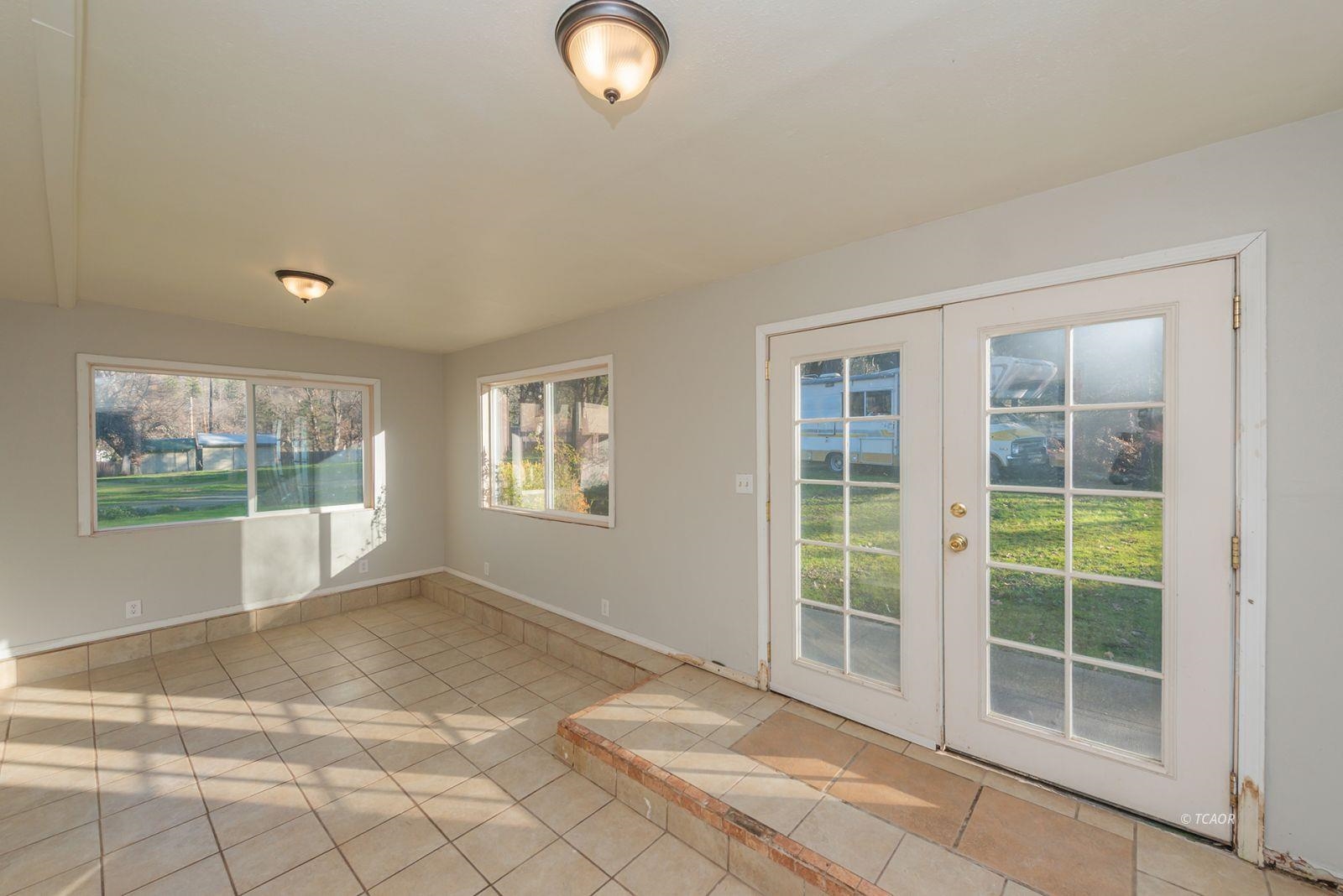 Detail Gallery Image 27 of 49 For 1476 Poker Bar Rd, Douglas City,  CA 96024 - 4 Beds | 3 Baths