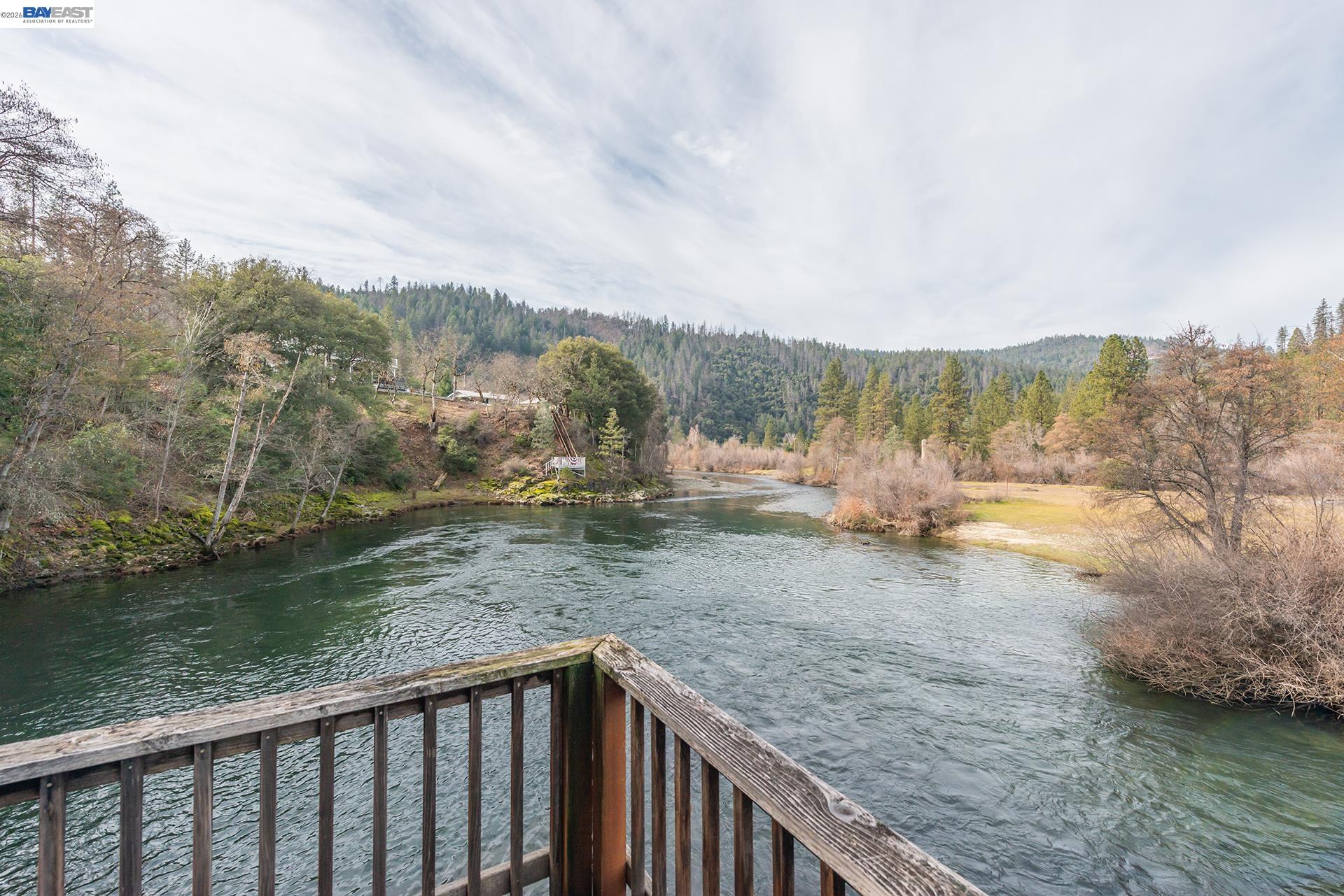 Detail Gallery Image 9 of 60 For 1476 Poker Bar Rd, Douglas City,  CA 96024 - 4 Beds | 3 Baths