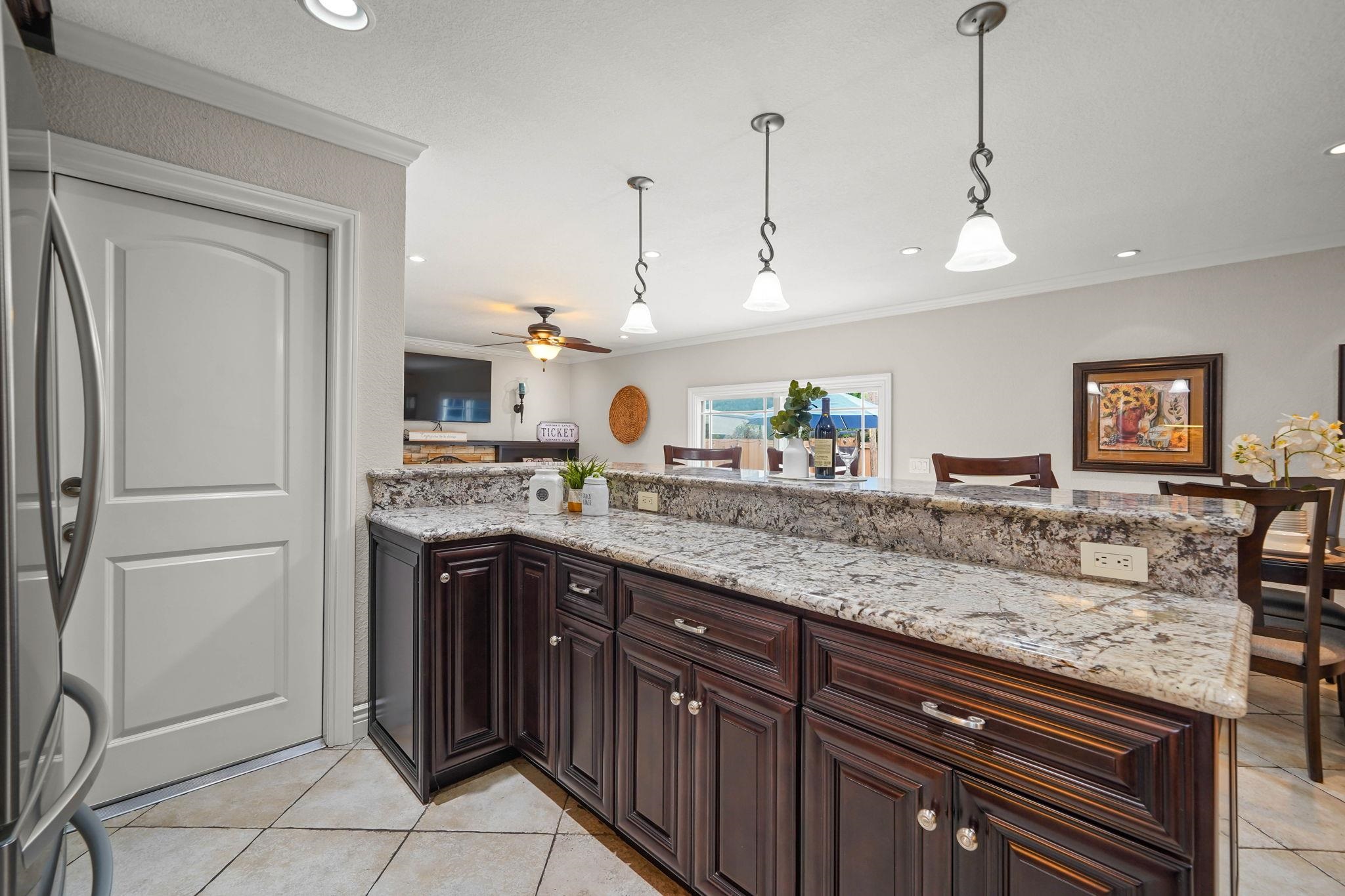 Detail Gallery Image 9 of 34 For 37003 Shasta St, Fremont,  CA 94536 - 4 Beds | 2 Baths