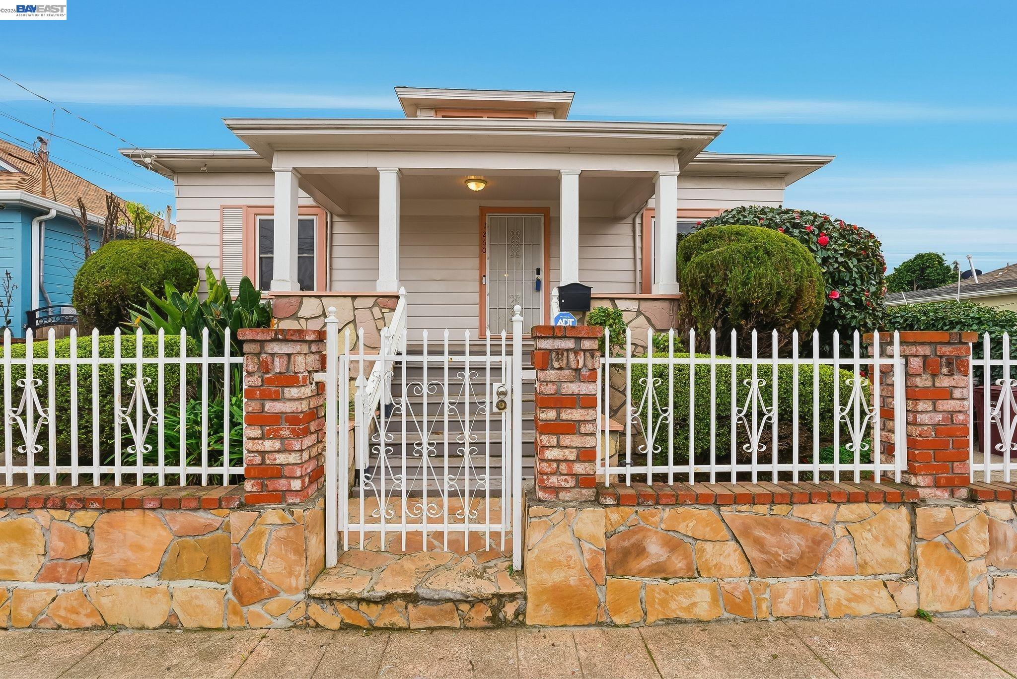 Front Image Thumbnail for BE41122285