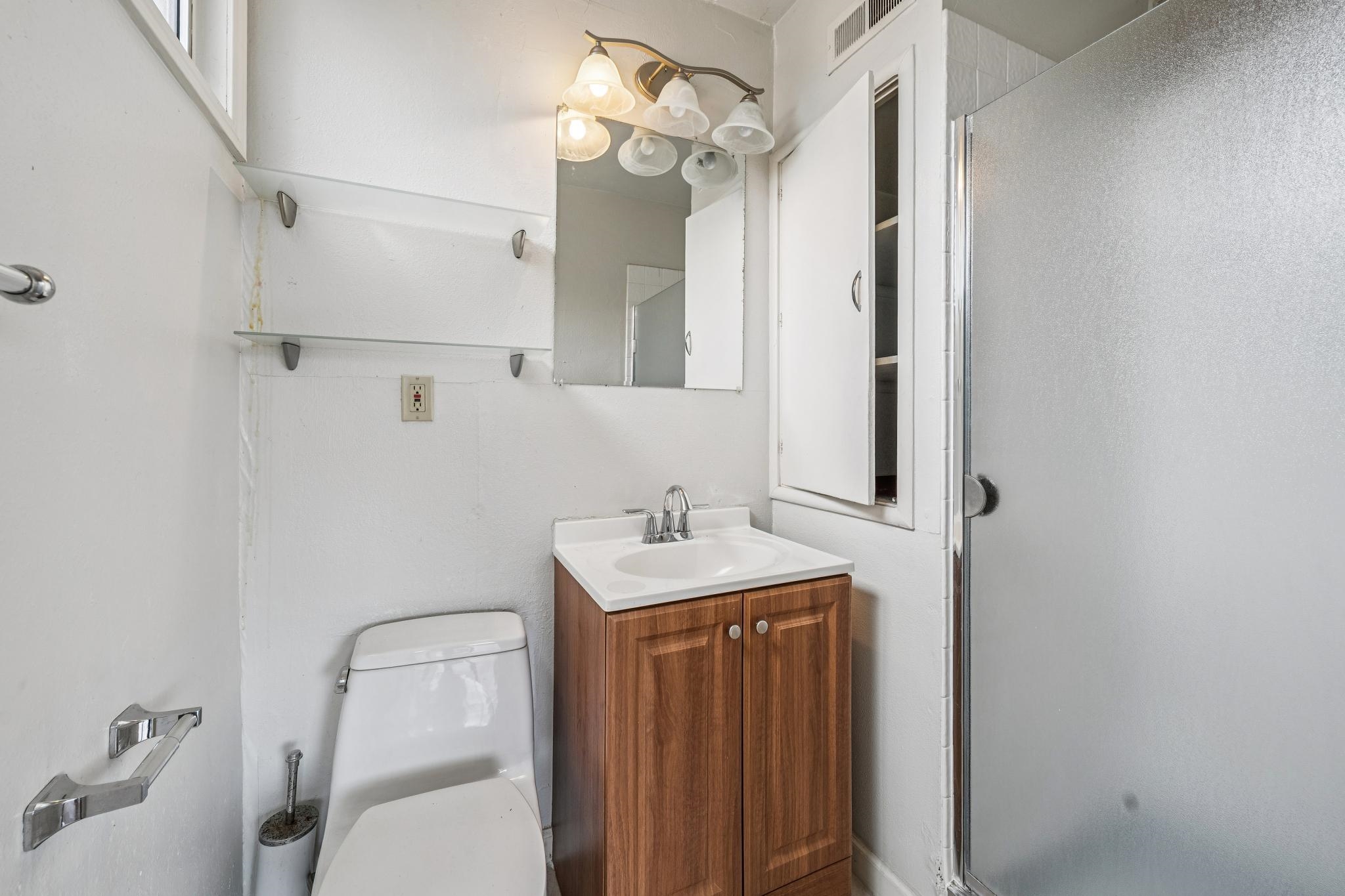 Detail Gallery Image 39 of 48 For 953 Hillside Ave, Albany,  CA 94706 - 3 Beds | 2/1 Baths