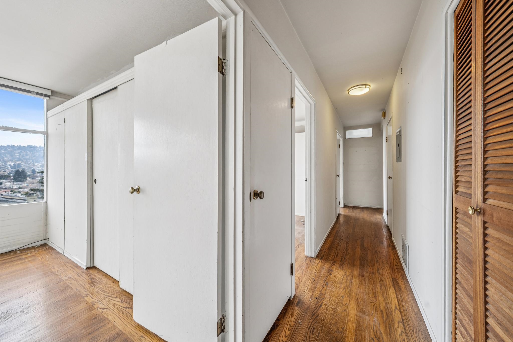 Detail Gallery Image 44 of 48 For 953 Hillside Ave, Albany,  CA 94706 - 3 Beds | 2/1 Baths