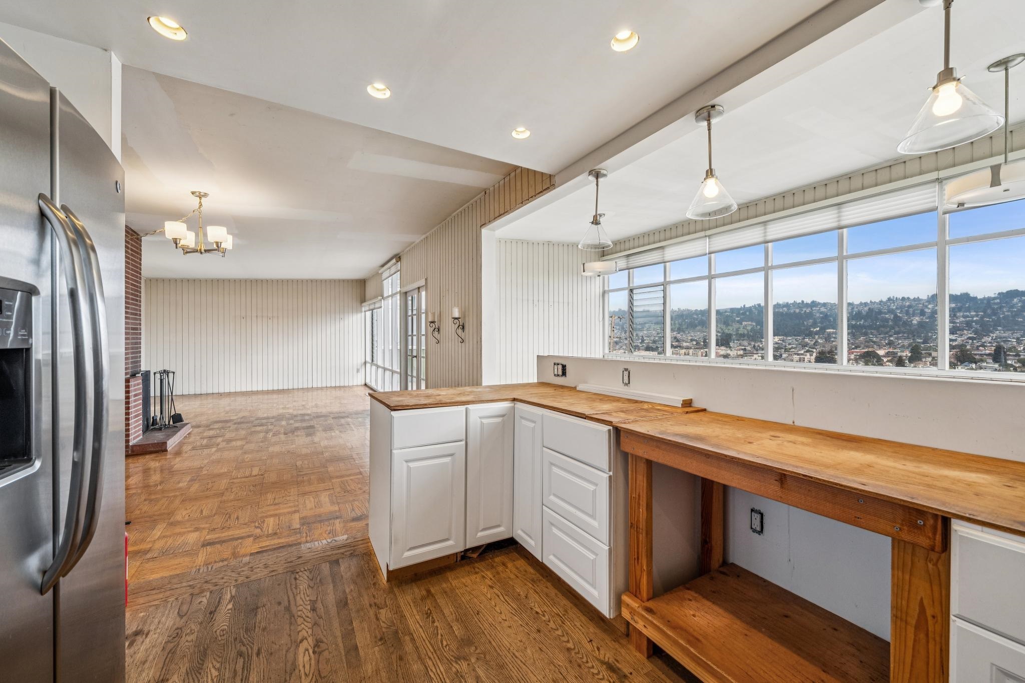 Detail Gallery Image 8 of 48 For 953 Hillside Ave, Albany,  CA 94706 - 3 Beds | 2/1 Baths