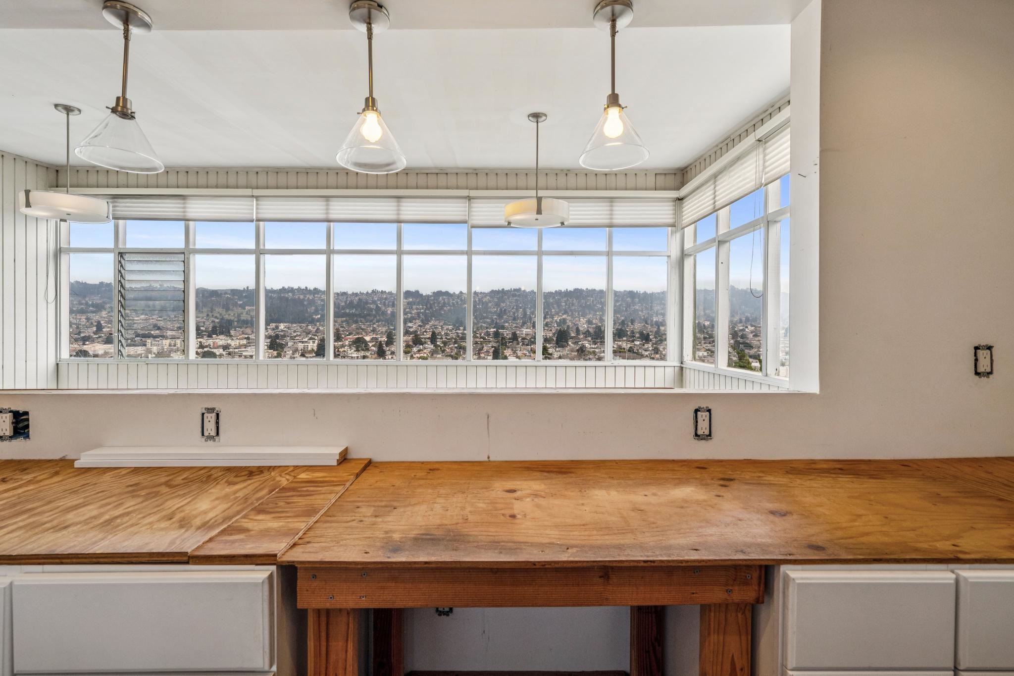 Detail Gallery Image 9 of 48 For 953 Hillside Ave, Albany,  CA 94706 - 3 Beds | 2/1 Baths