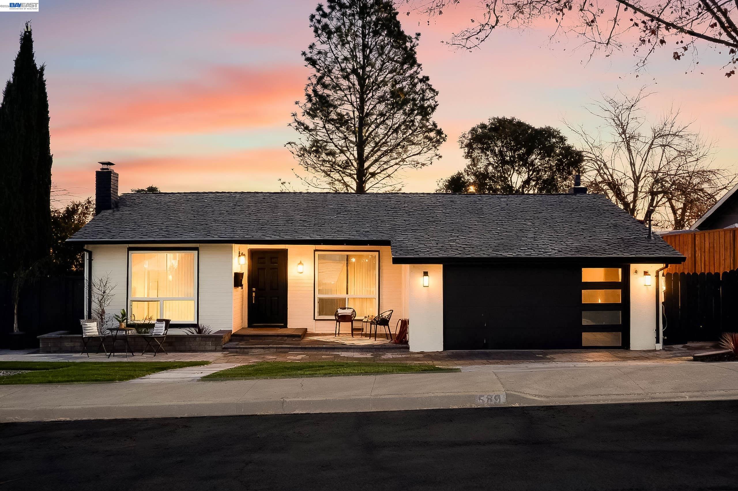 Front Image Thumbnail for BE41122287