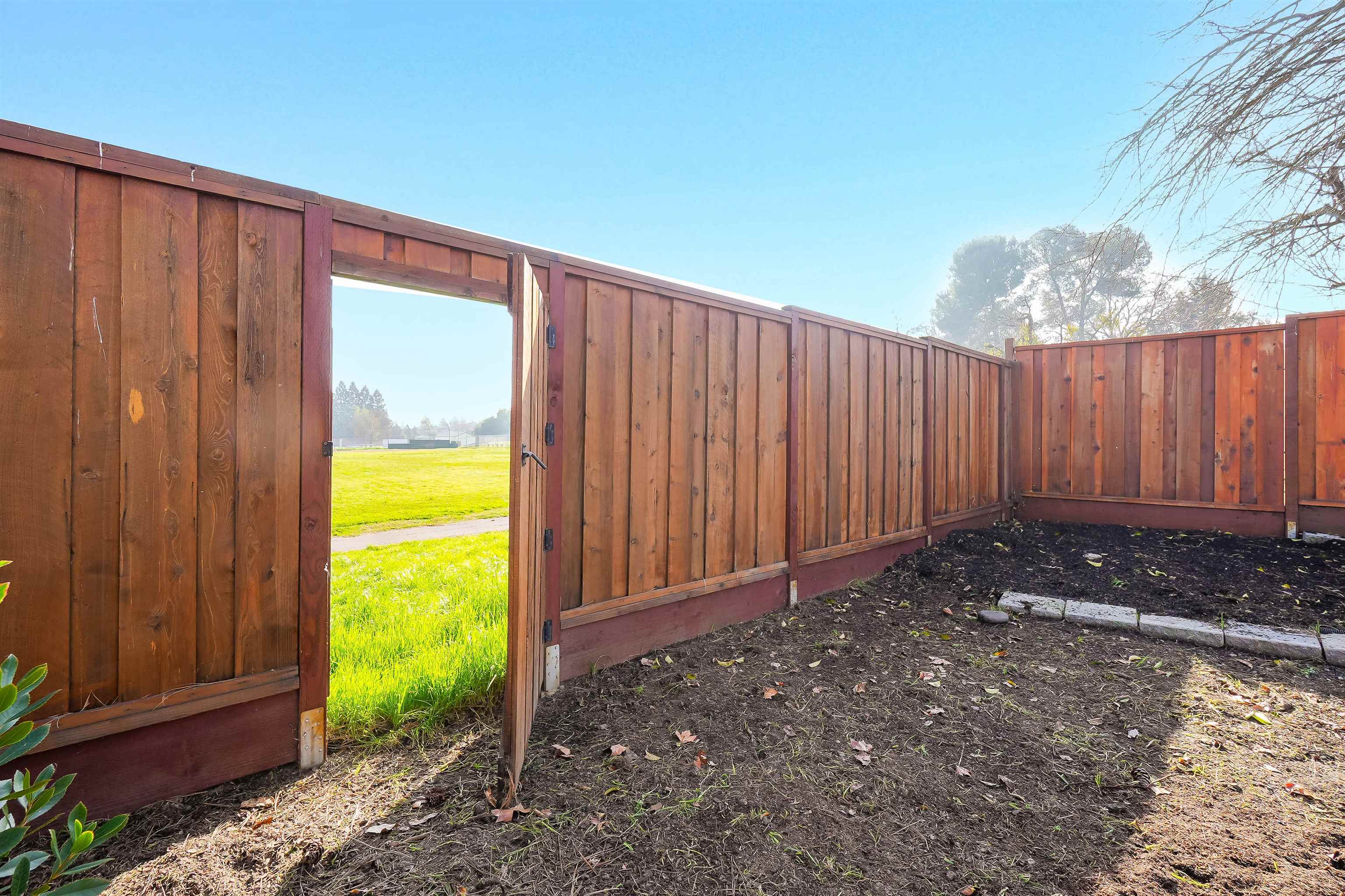 Detail Gallery Image 51 of 55 For 589 Maureen Ln, Pleasant Hill,  CA 94523 - 3 Beds | 2 Baths