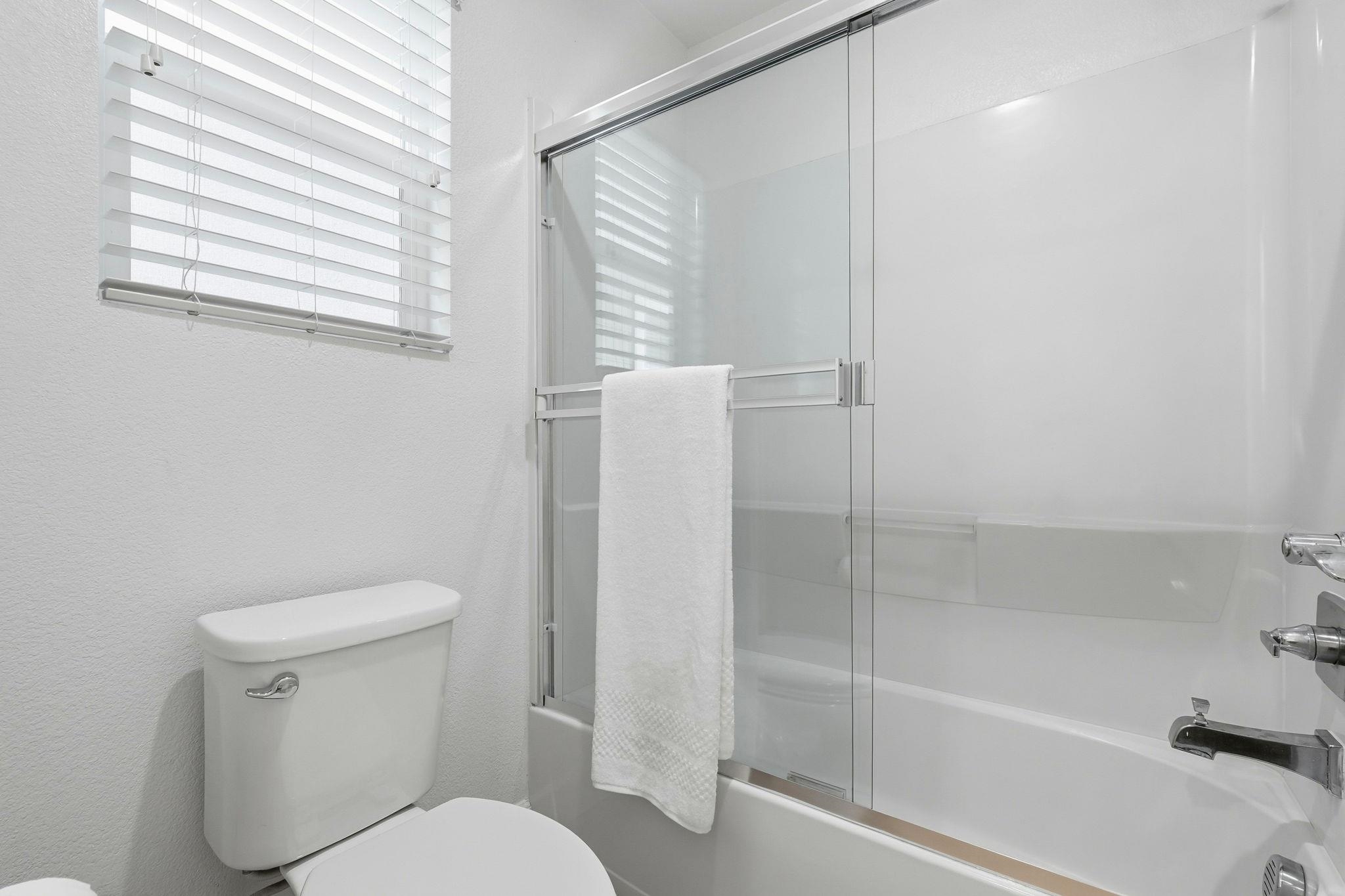 Detail Gallery Image 30 of 45 For 8553 Schooner Way, Newark,  CA 94560 - 4 Beds | 2/1 Baths