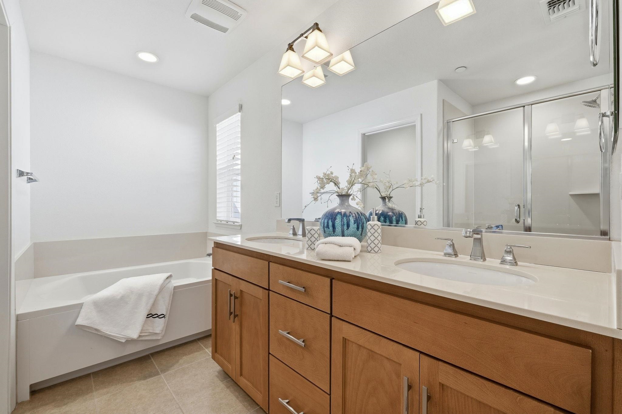 Detail Gallery Image 31 of 45 For 8553 Schooner Way, Newark,  CA 94560 - 4 Beds | 2/1 Baths