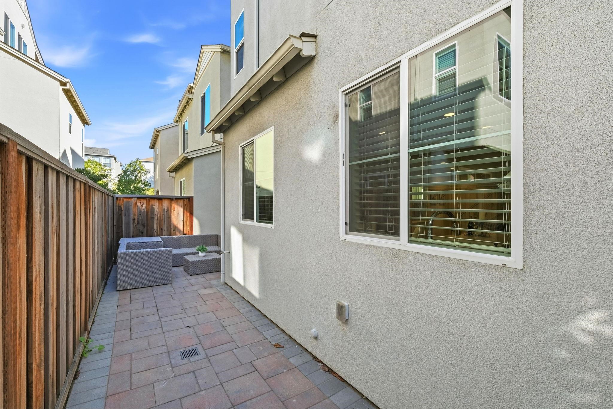 Detail Gallery Image 40 of 45 For 8553 Schooner Way, Newark,  CA 94560 - 4 Beds | 2/1 Baths