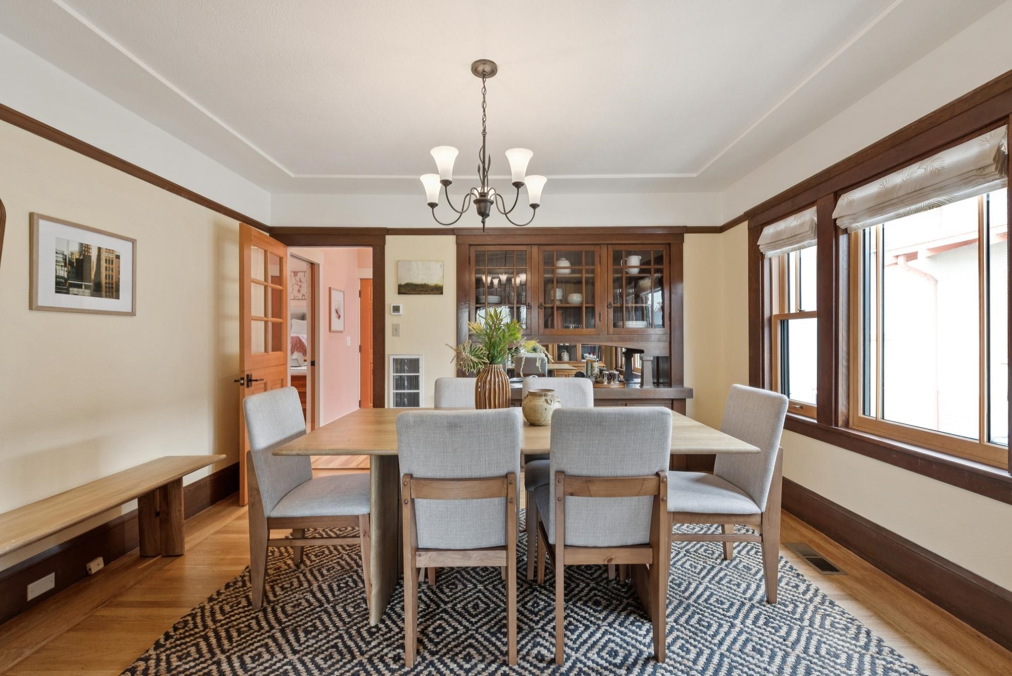 Detail Gallery Image 10 of 45 For 619 62nd St, Oakland,  CA 94609 - 2 Beds | 2 Baths