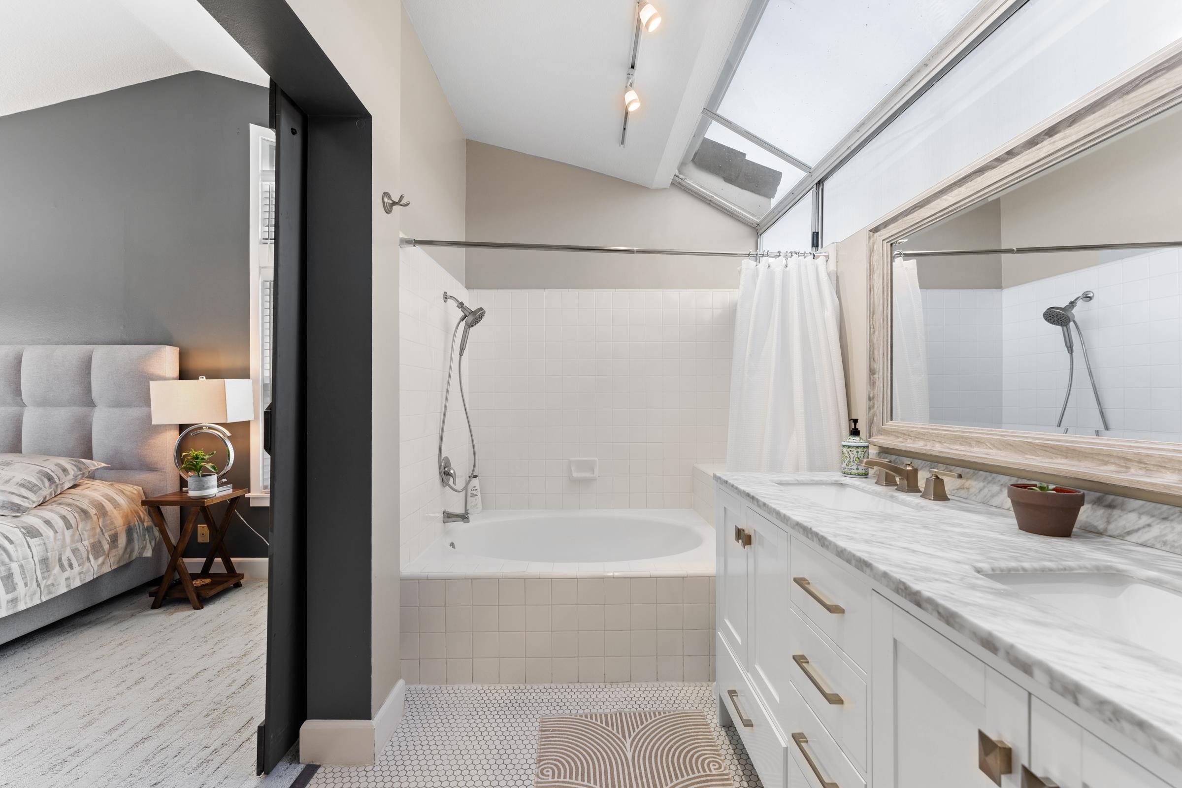 Detail Gallery Image 26 of 41 For 39 Songbird Ln, Aliso Viejo,  CA 92656 - 3 Beds | 2/1 Baths