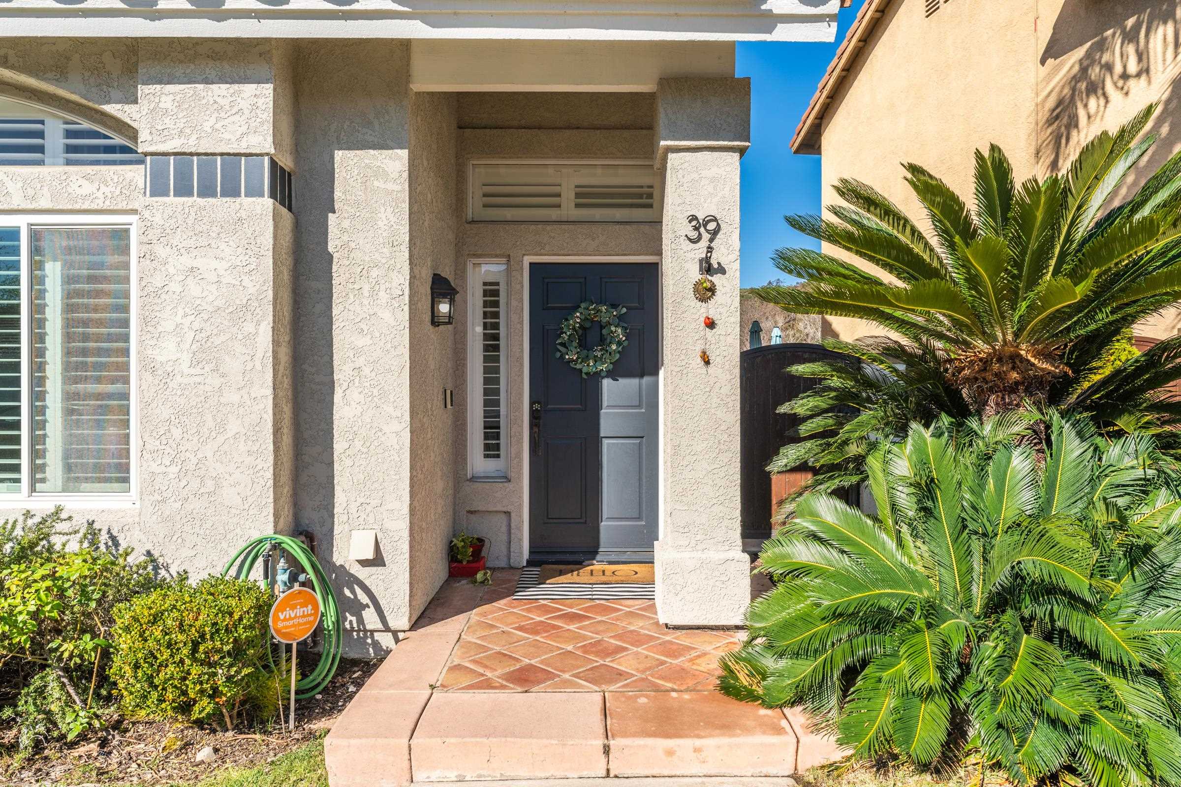 Detail Gallery Image 4 of 41 For 39 Songbird Ln, Aliso Viejo,  CA 92656 - 3 Beds | 2/1 Baths