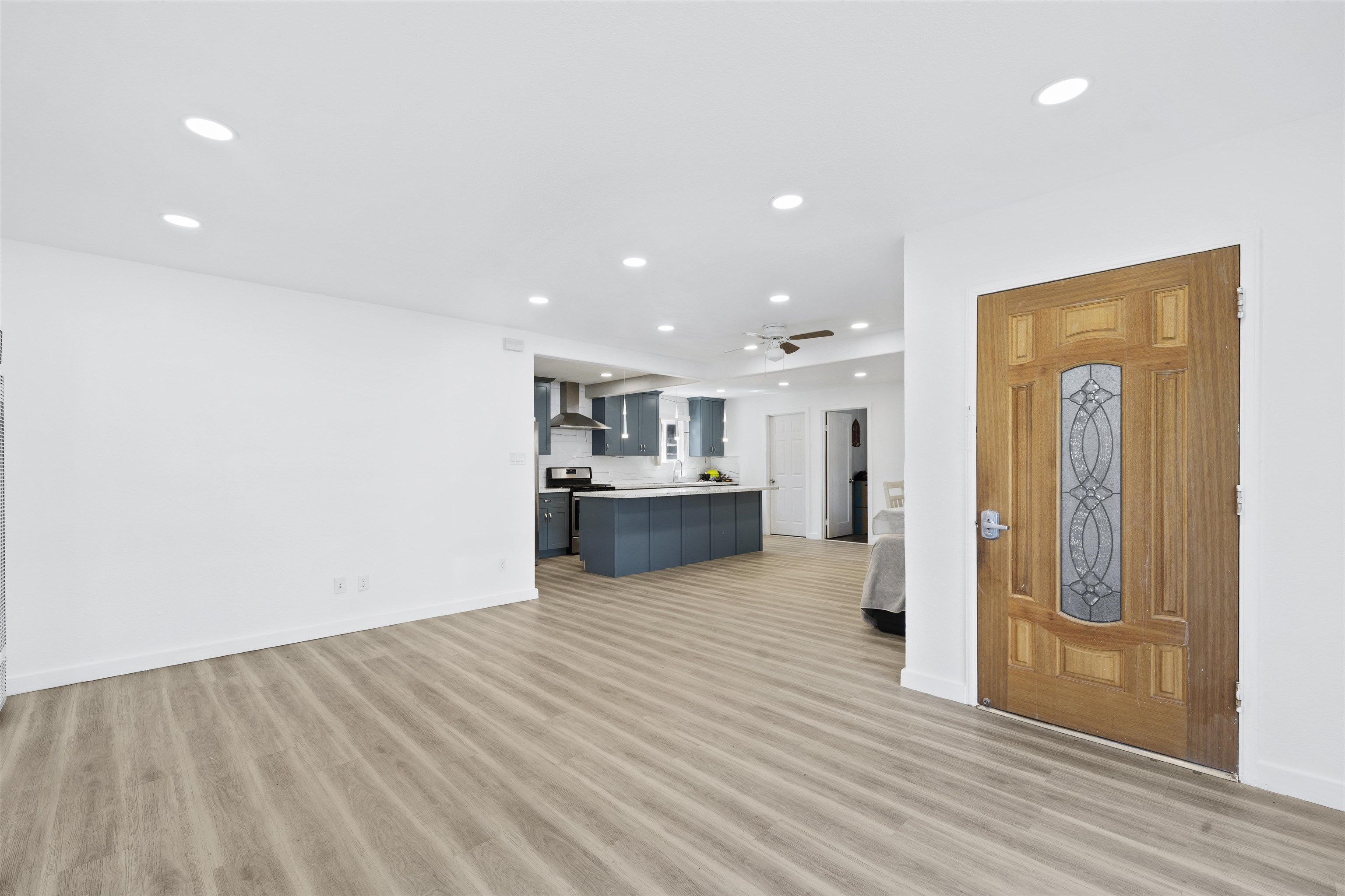 Detail Gallery Image 15 of 27 For 923 Kelvin Rd, El Sobrante,  CA 94803 - 3 Beds | 2 Baths